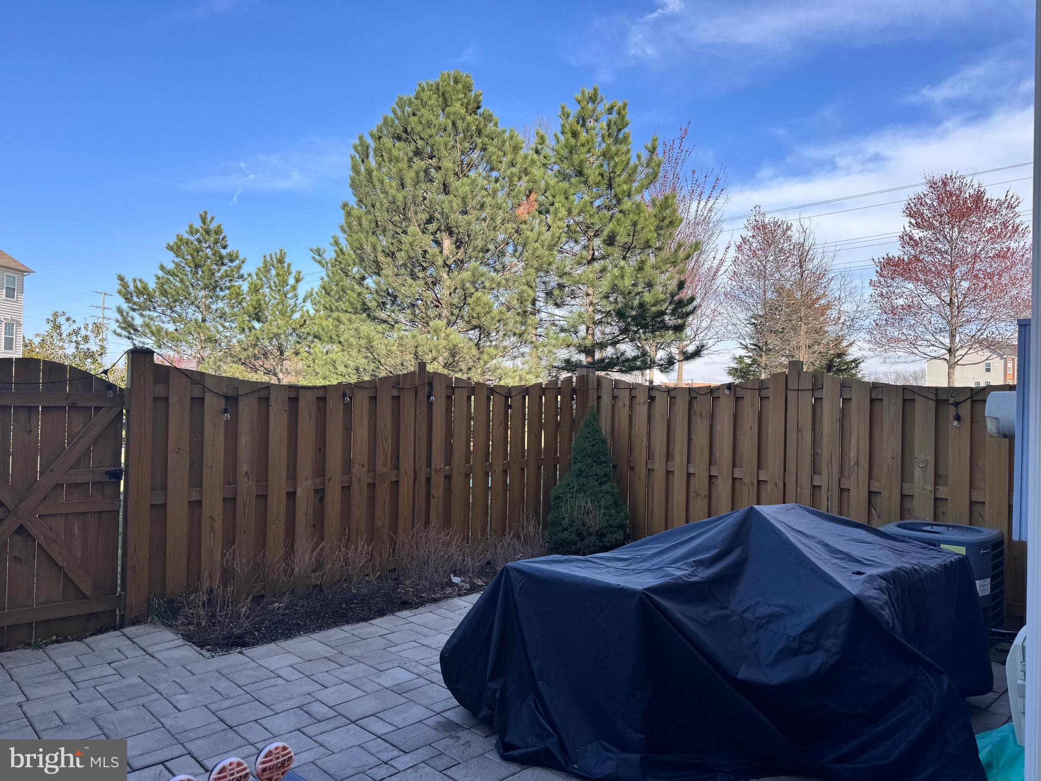 PROVIDENCE GLEN - Residential Lease