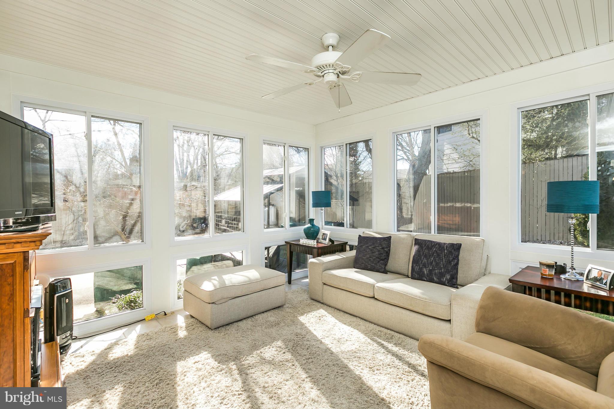 THE HIGHLANDS - Residential