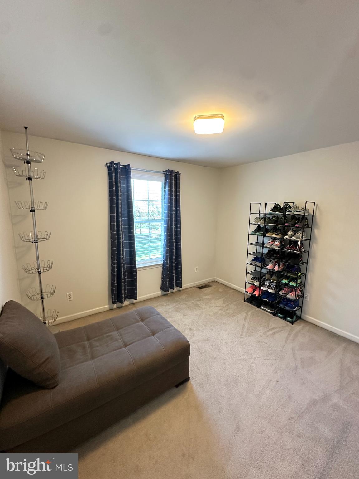 FOX RIDGE - Residential