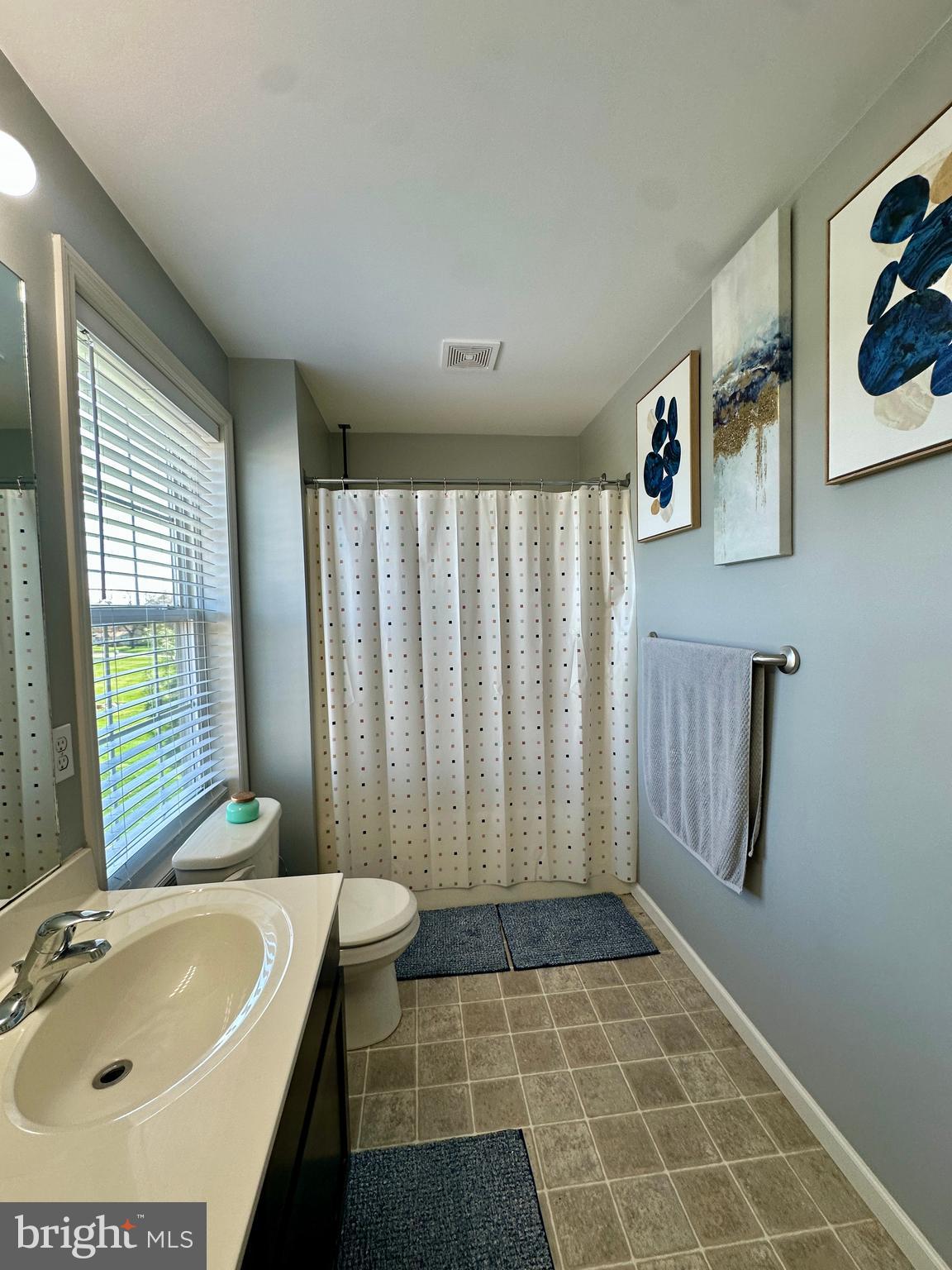 FOX RIDGE - Residential