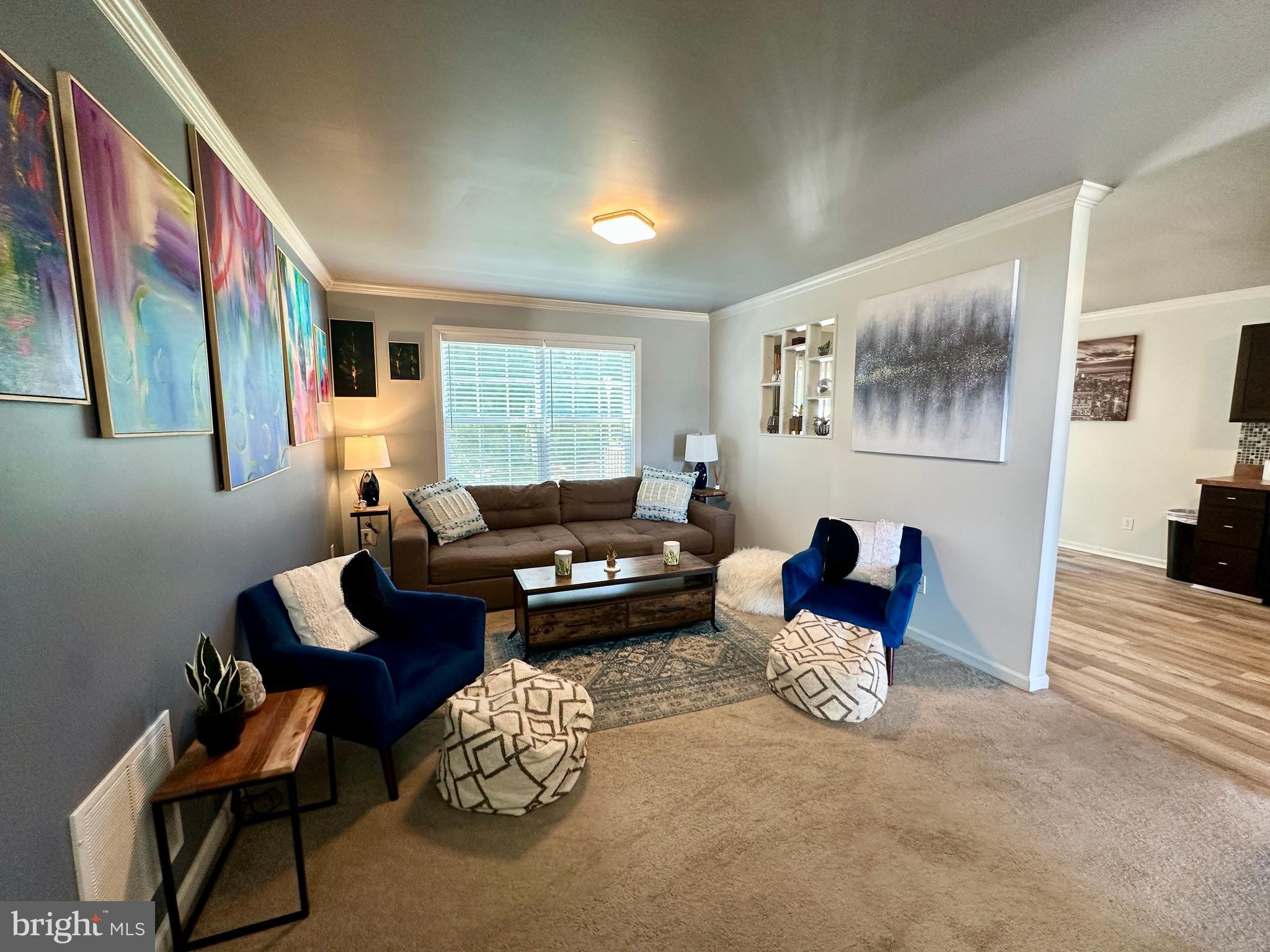 FOX RIDGE - Residential