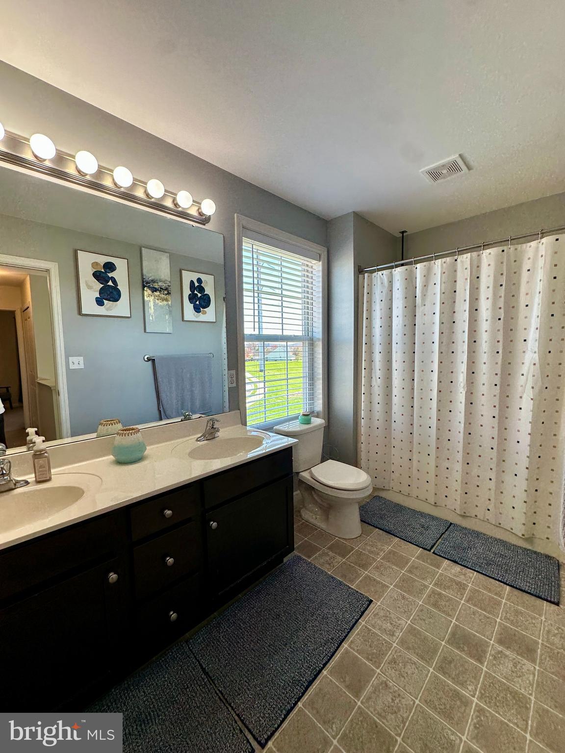 FOX RIDGE - Residential