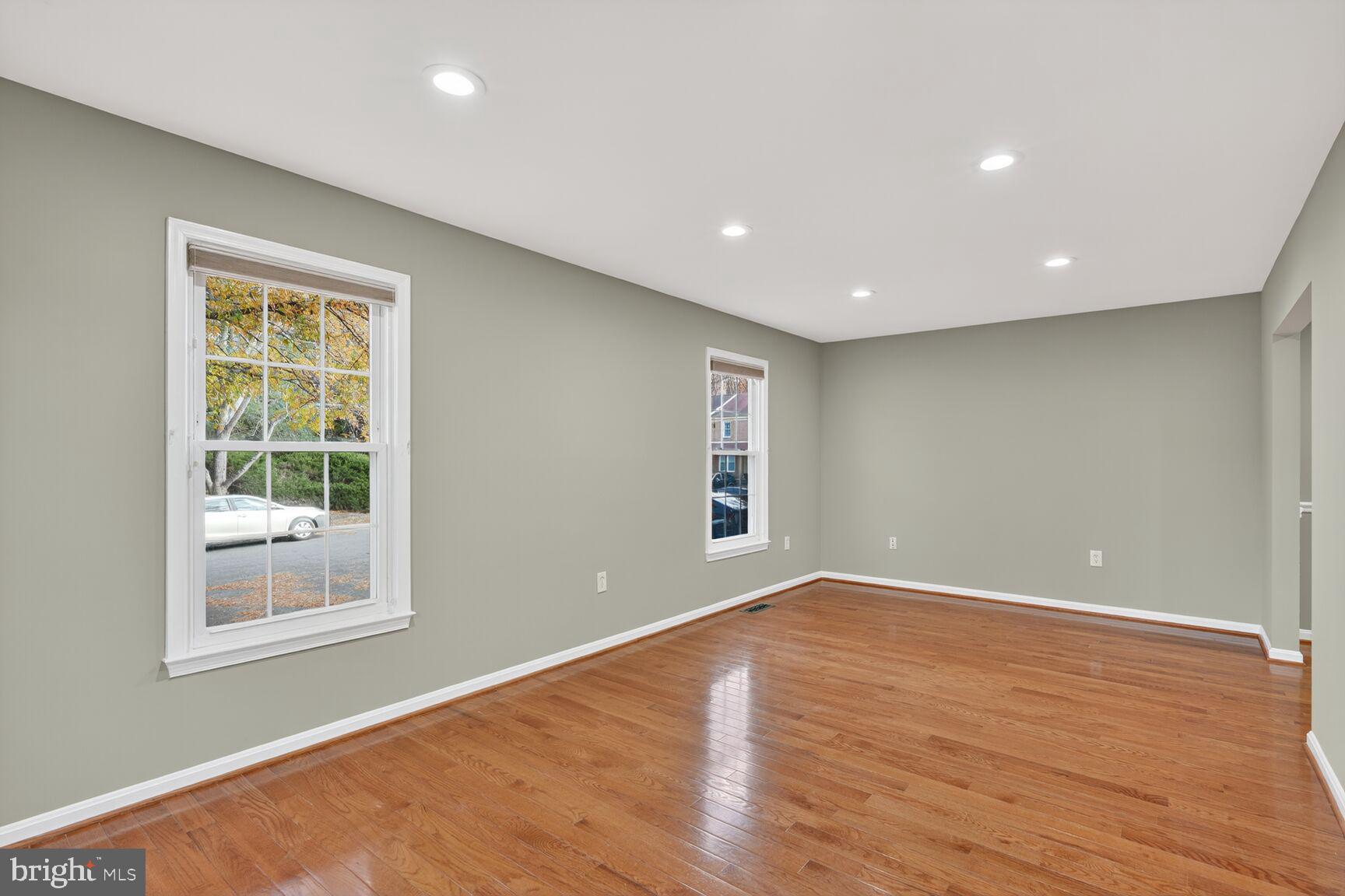 BETHELEN WOODS - Residential