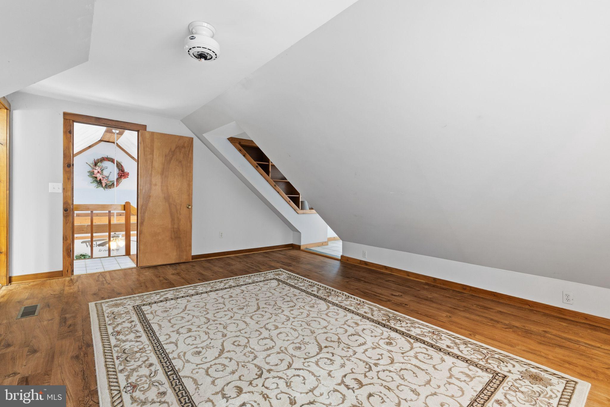 LOST VALLEY - Residential