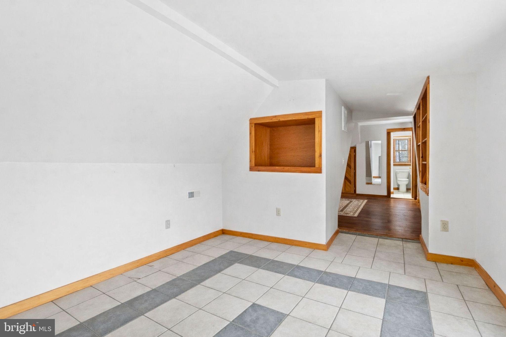 LOST VALLEY - Residential