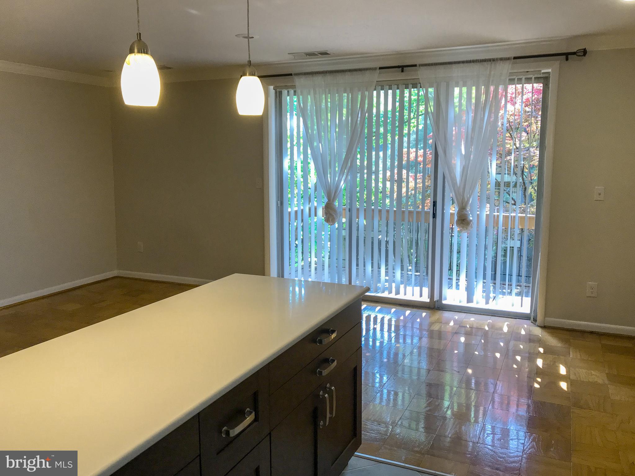 CROSS KEYS - Residential Lease