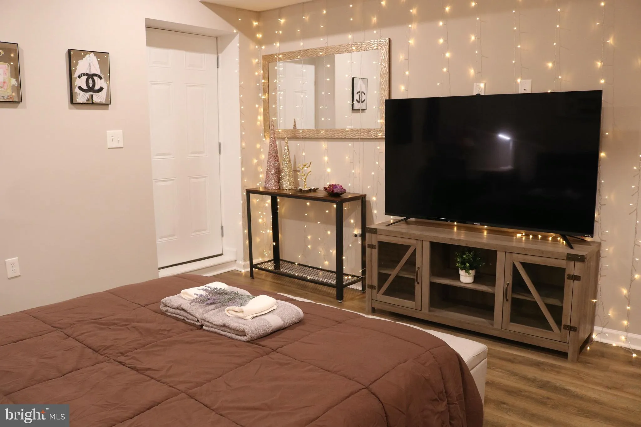 Philadelphia, Pennsylvania 19121, United States, 8 Bedrooms Bedrooms, ,8 BathroomsBathrooms,Residential,Active,100763