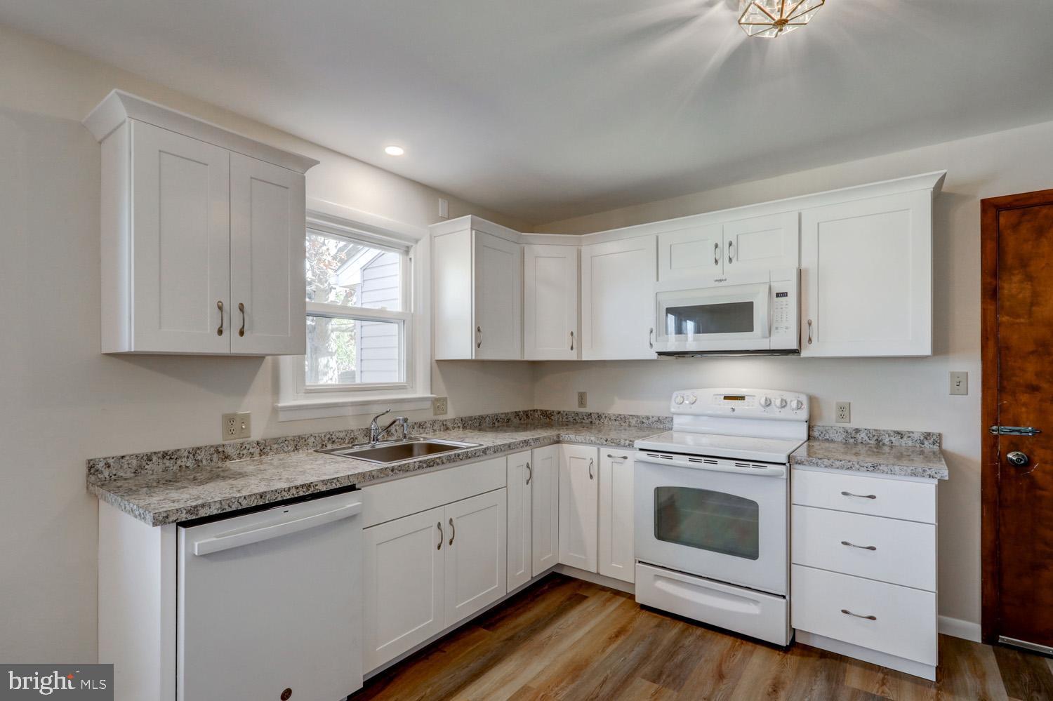 EAST COCALICO TWP - Residential