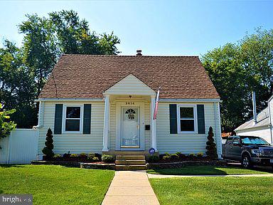 GLENMONT VILLAGE - Residential