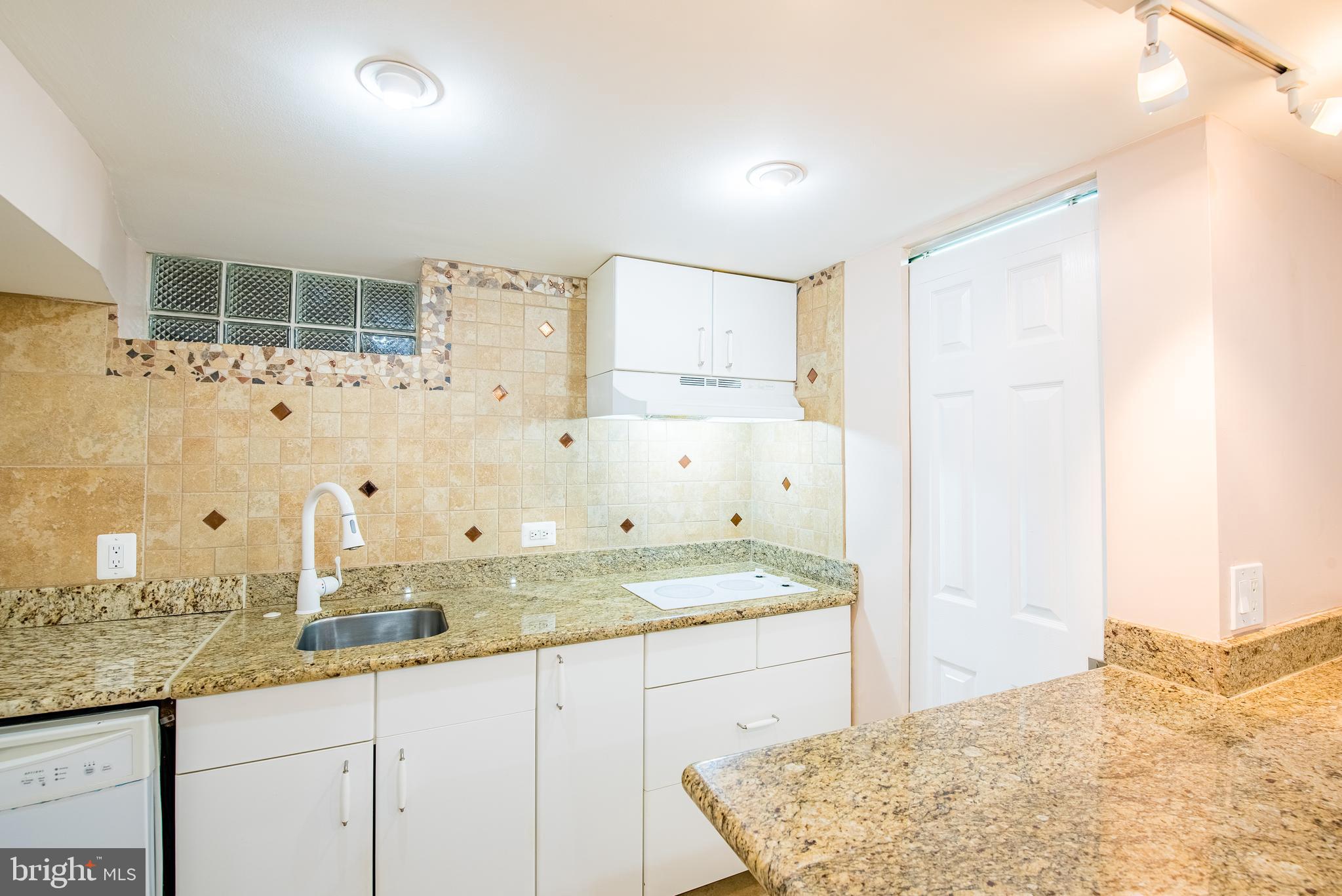 GLENMONT VILLAGE - Residential