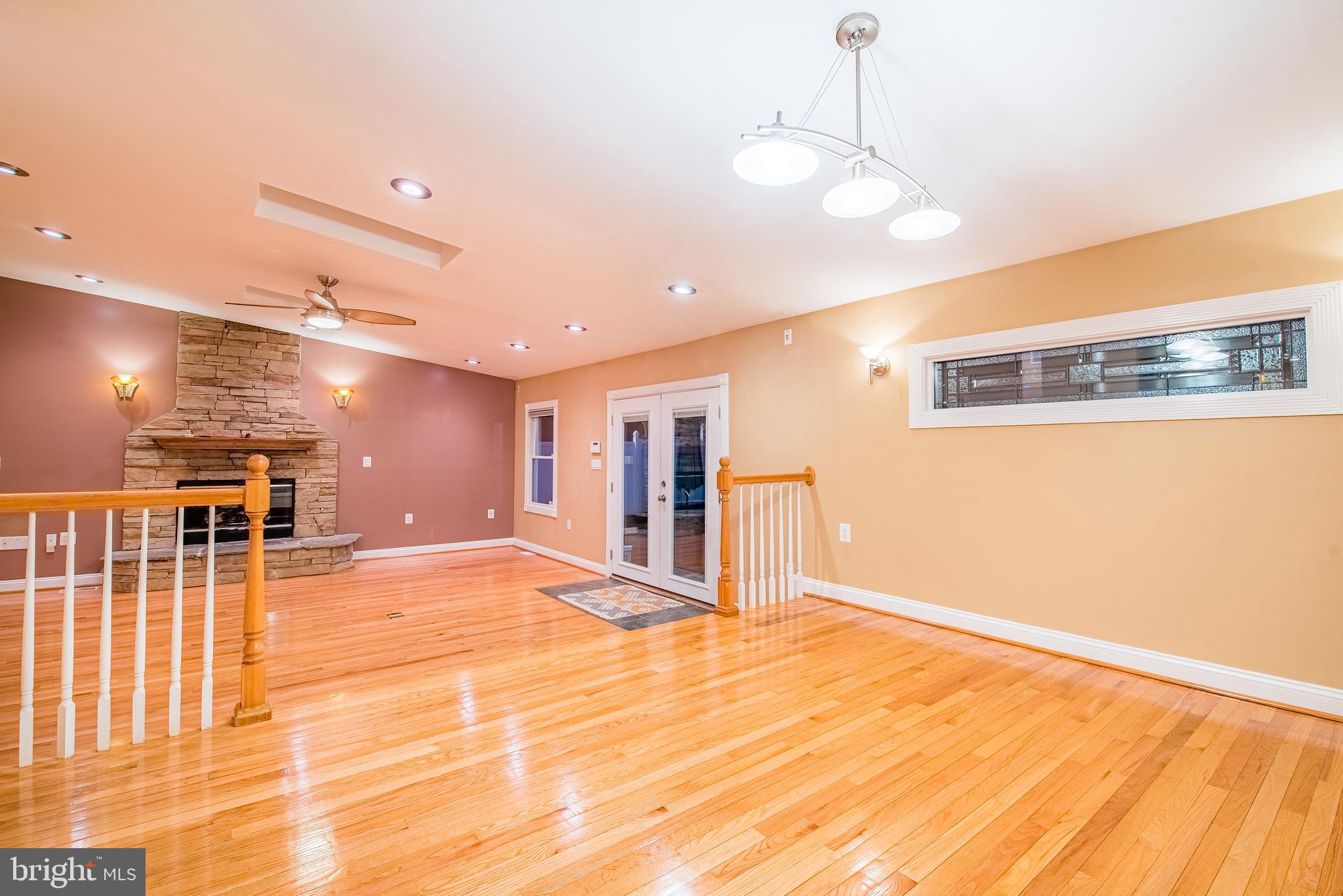 GLENMONT VILLAGE - Residential