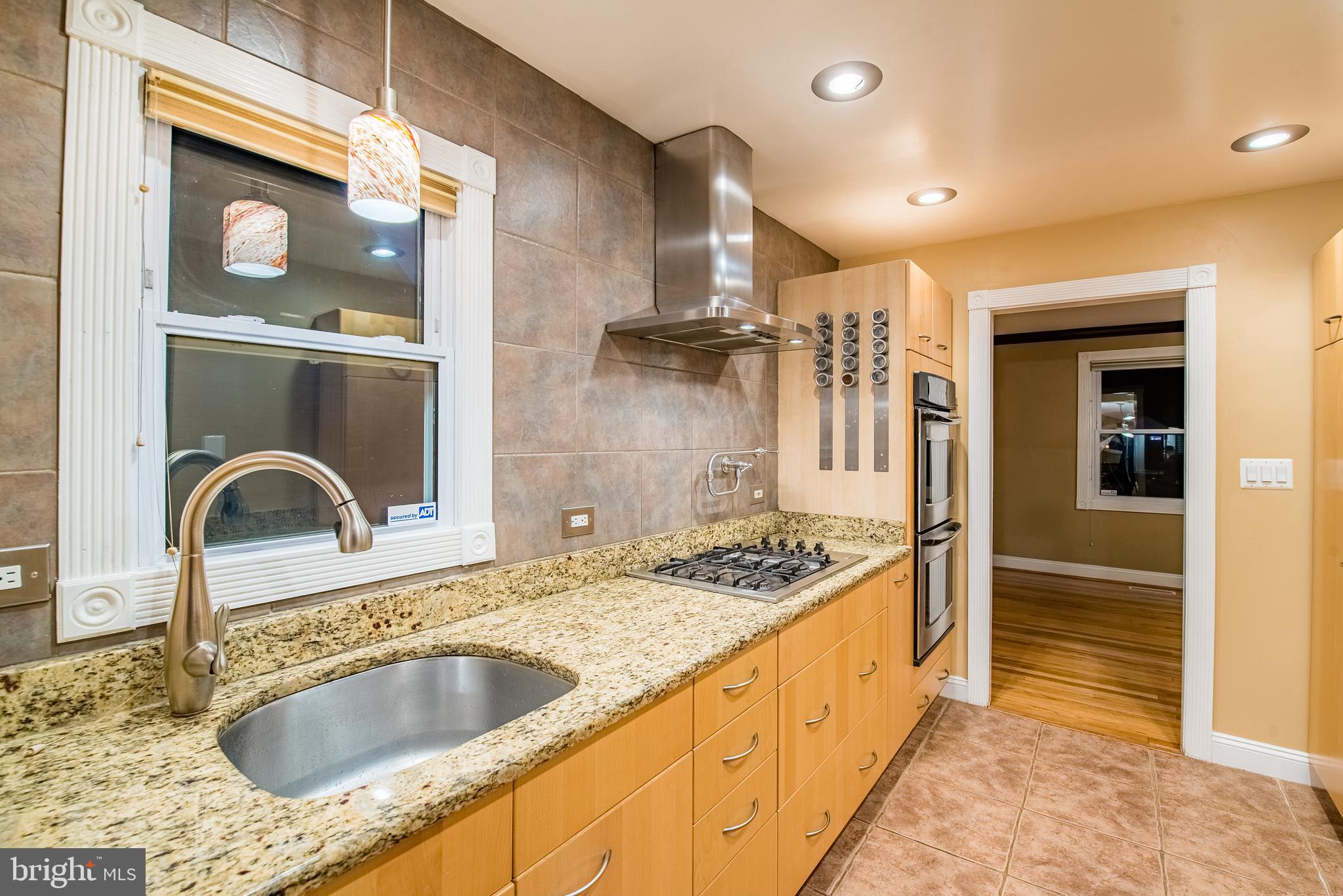 GLENMONT VILLAGE - Residential