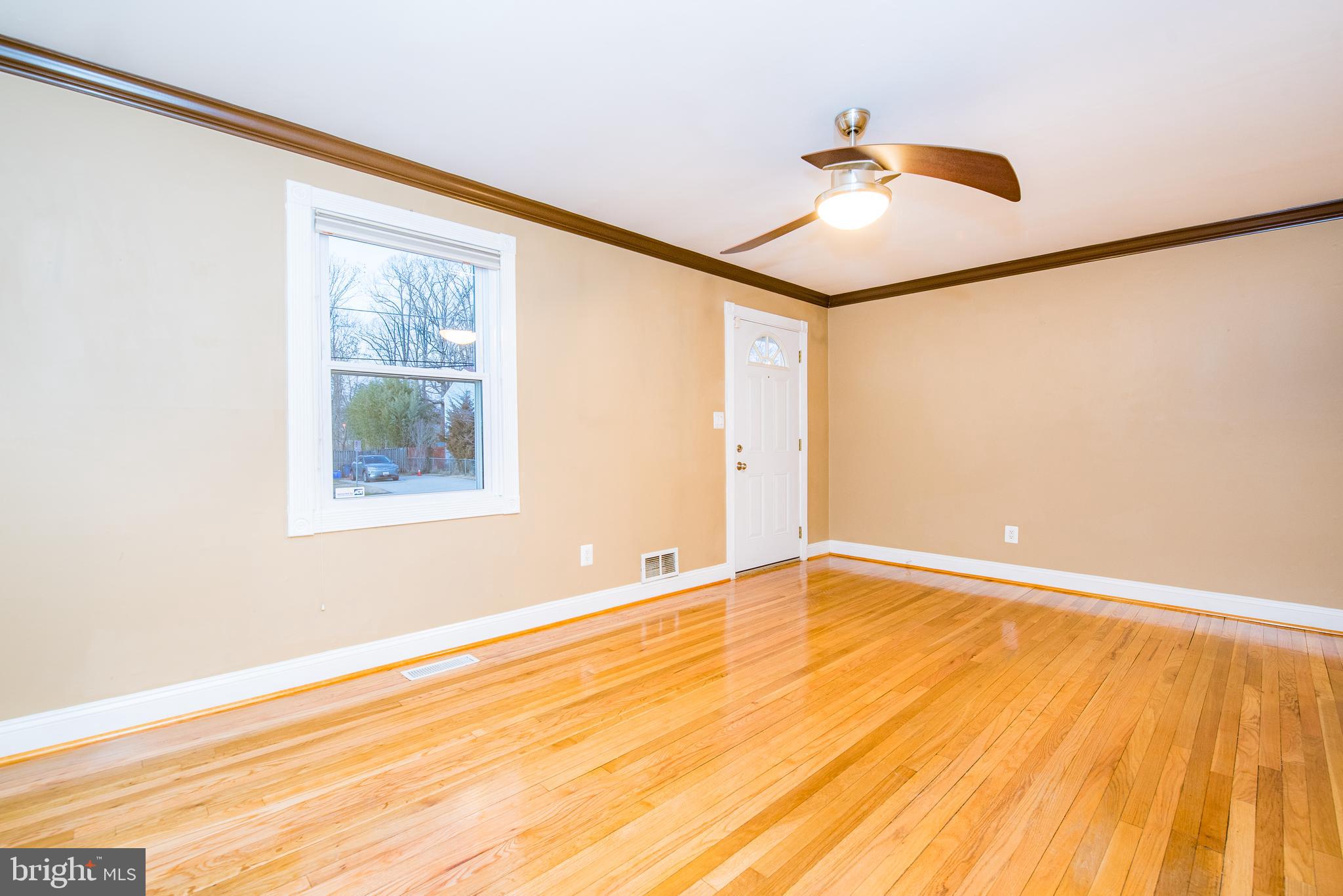 GLENMONT VILLAGE - Residential