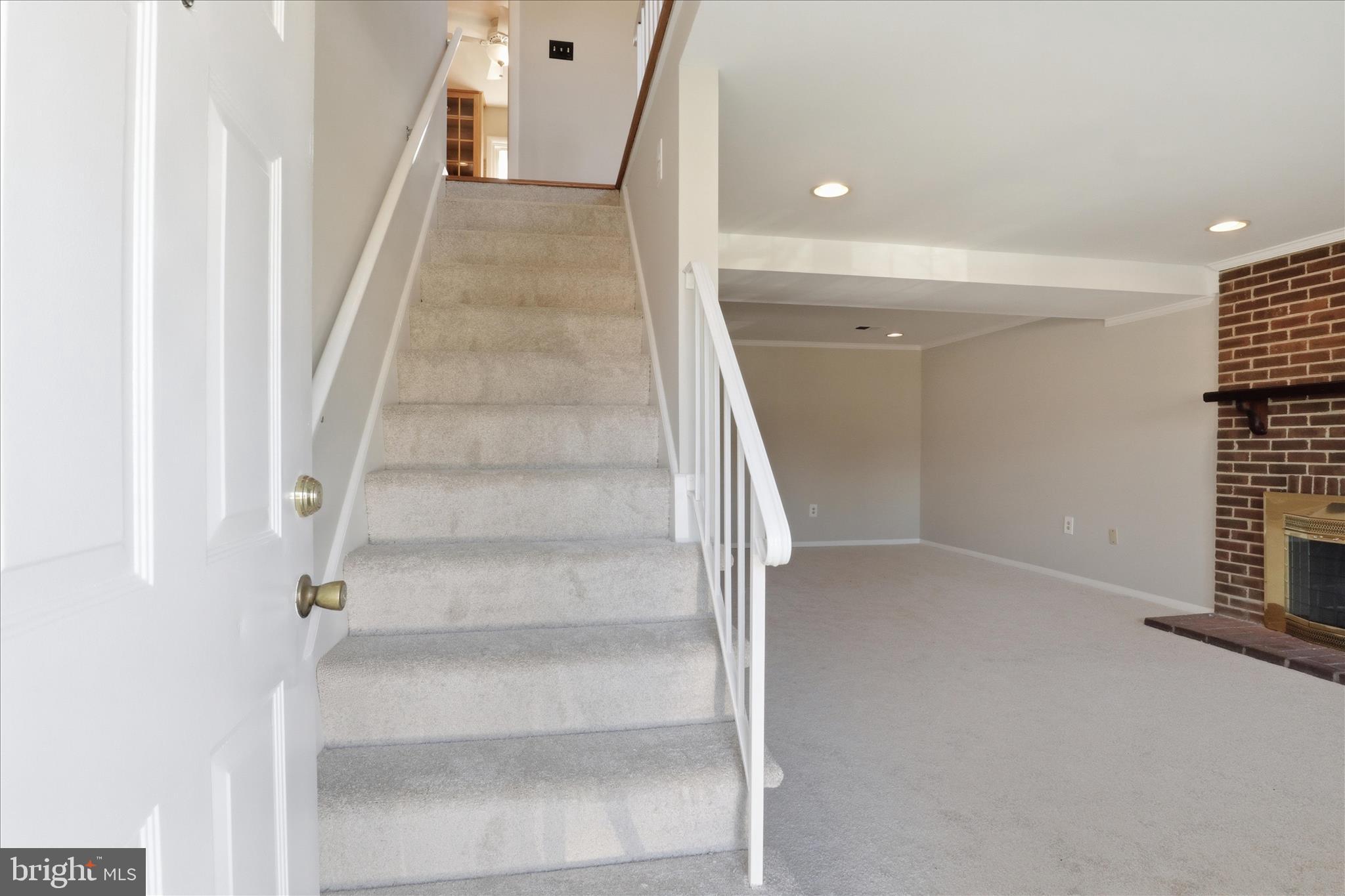 14013 LINDENDALE ROAD