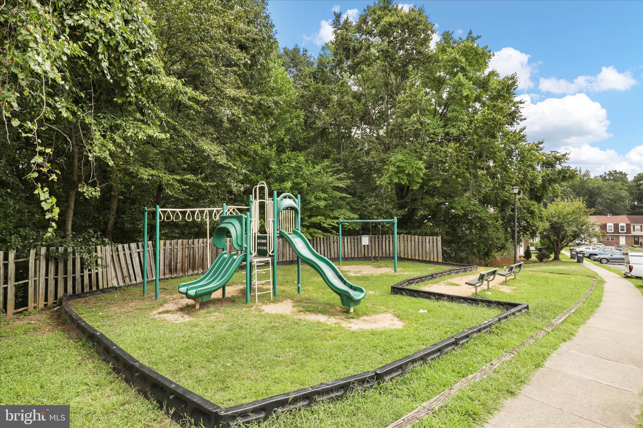 DALE CITY - Residential