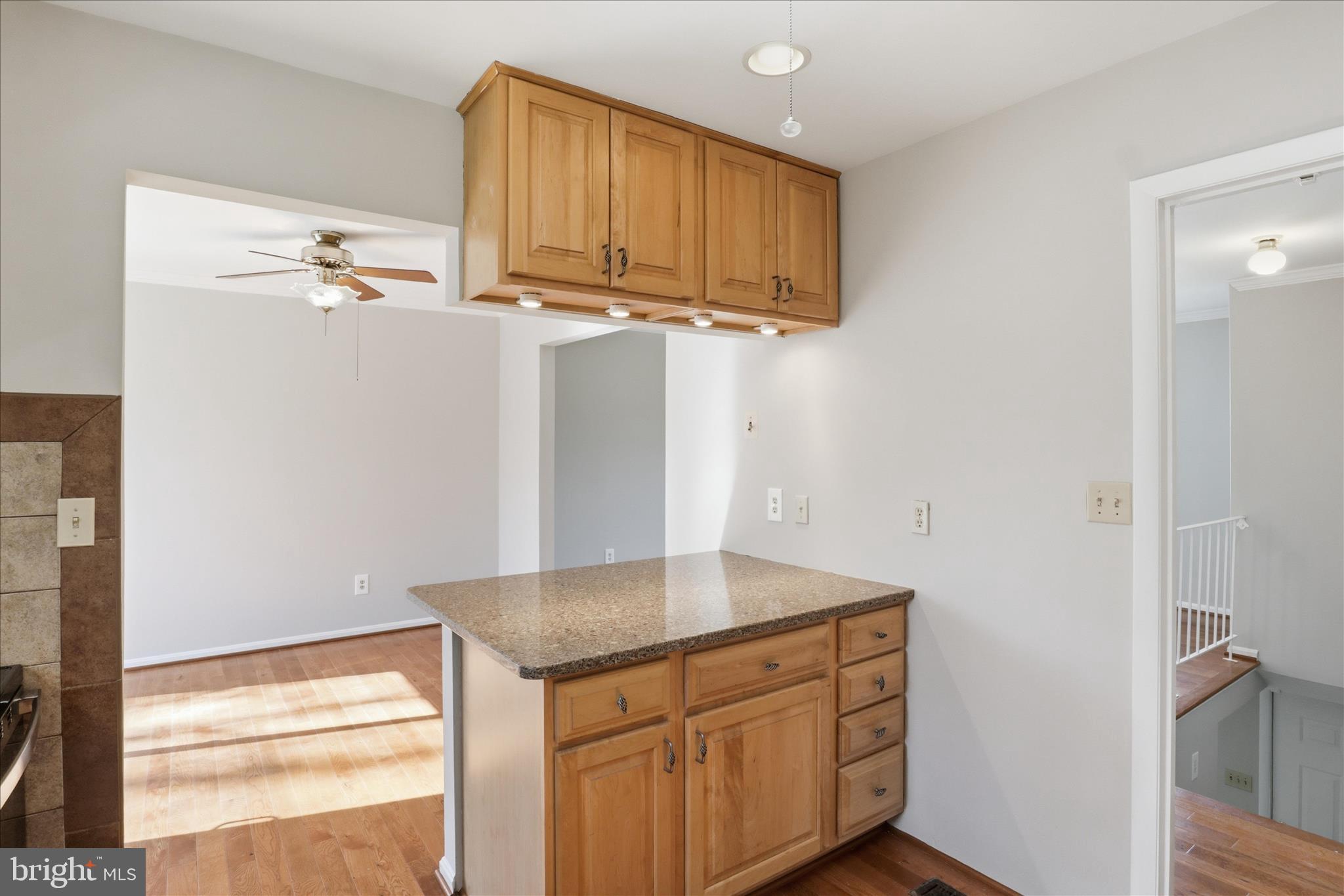 DALE CITY - Residential