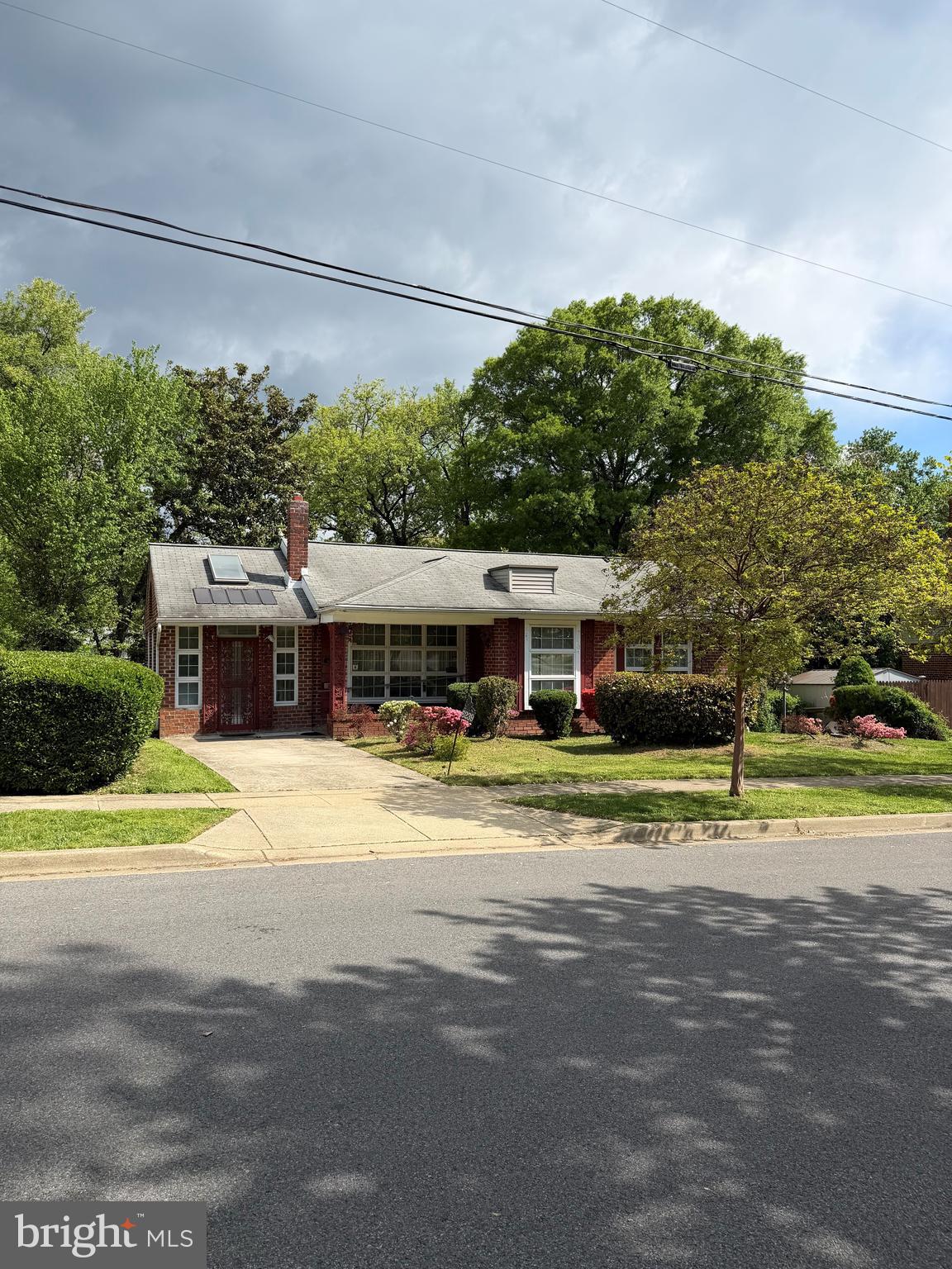 NEW CARROLLTON - Residential