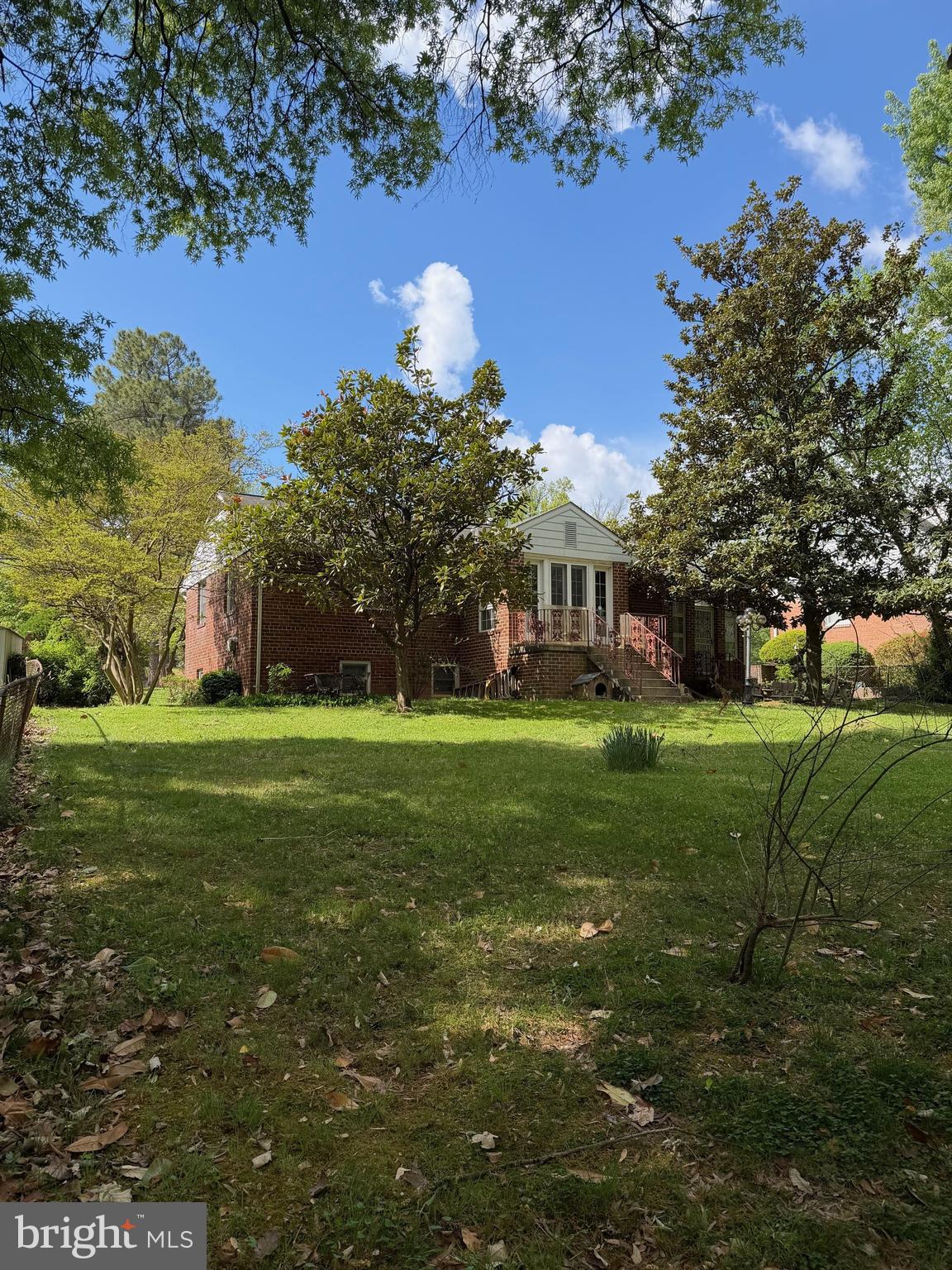 NEW CARROLLTON - Residential