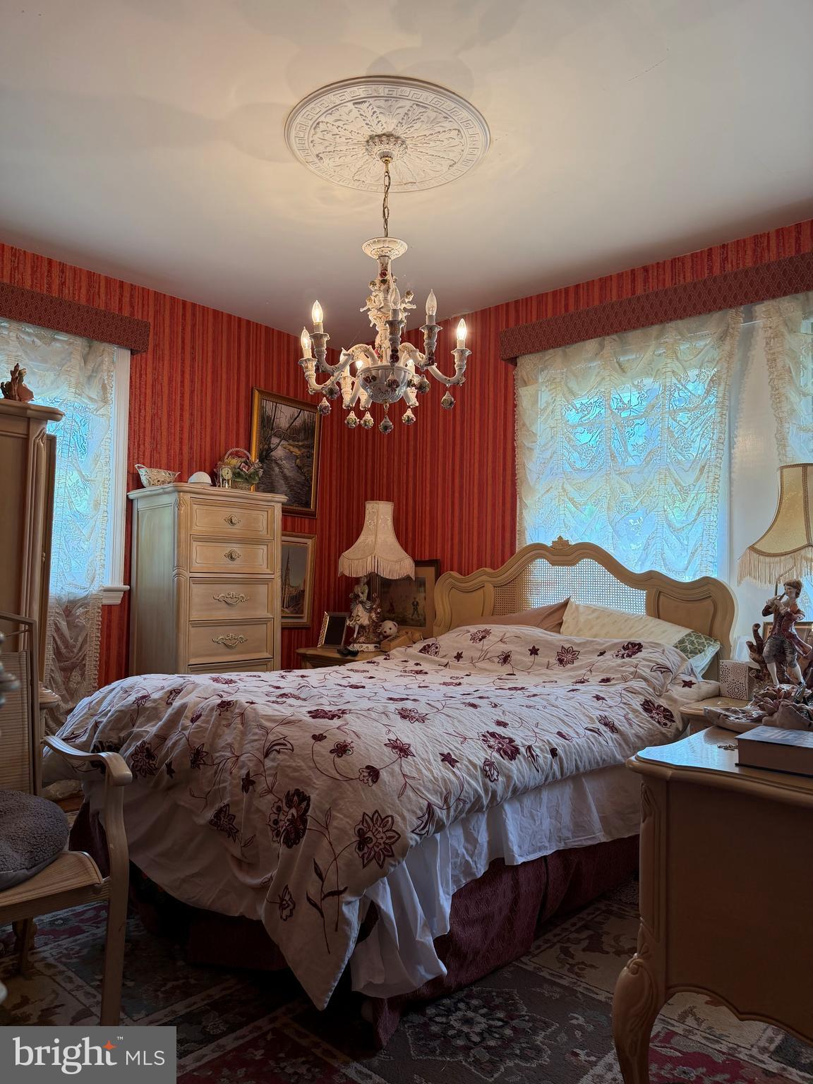 NEW CARROLLTON - Residential