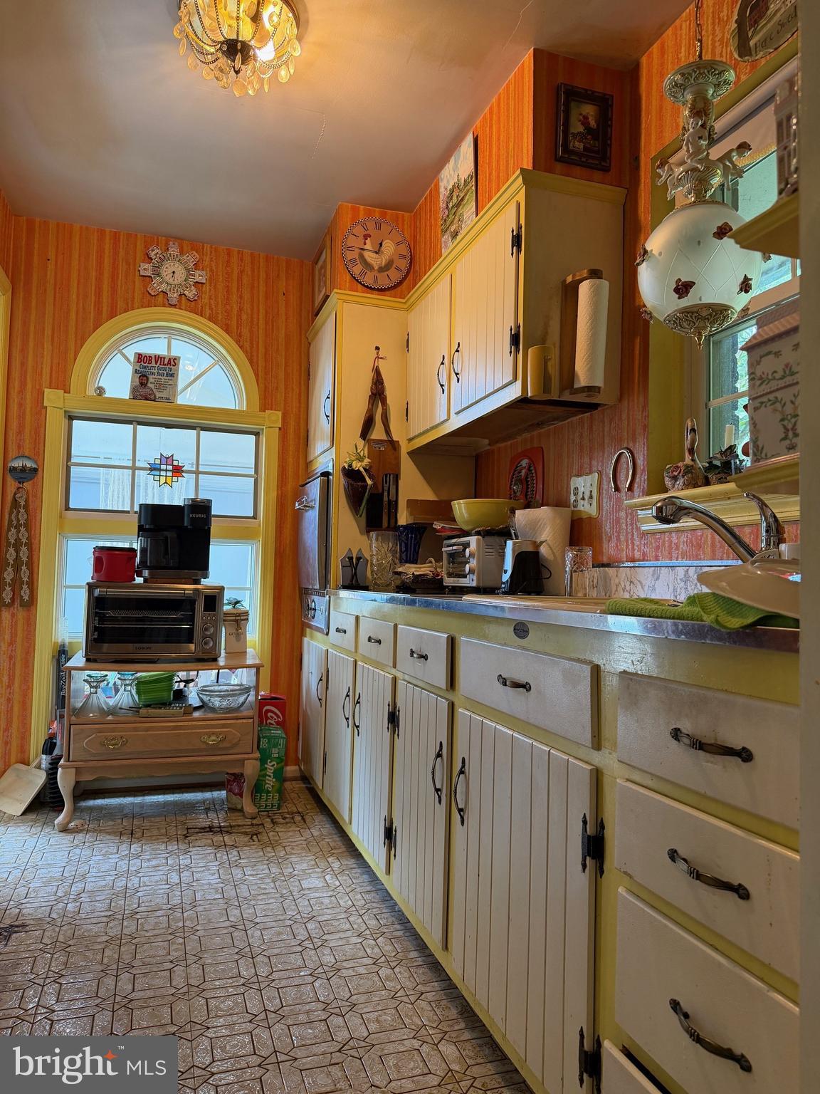 NEW CARROLLTON - Residential