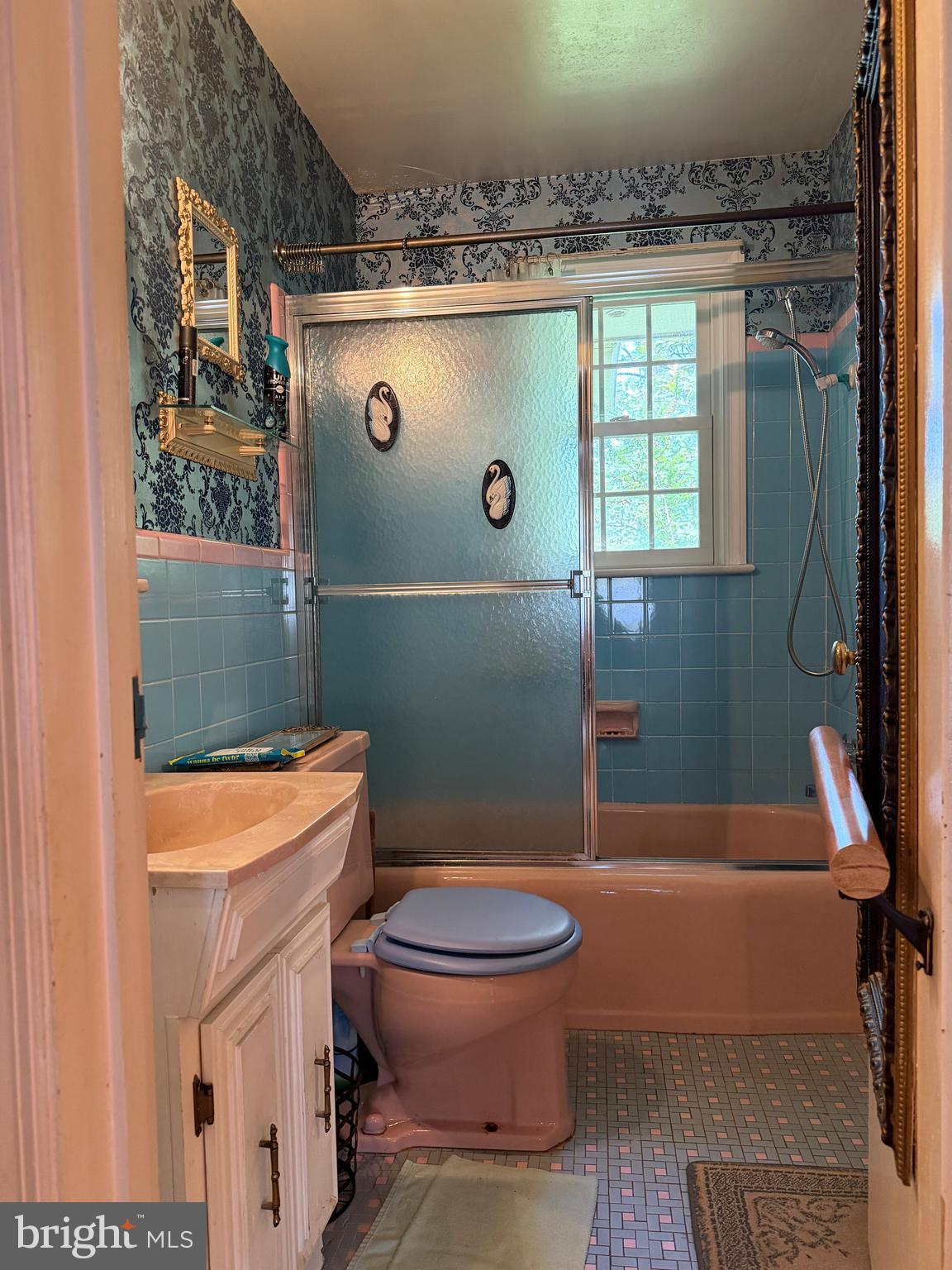 NEW CARROLLTON - Residential