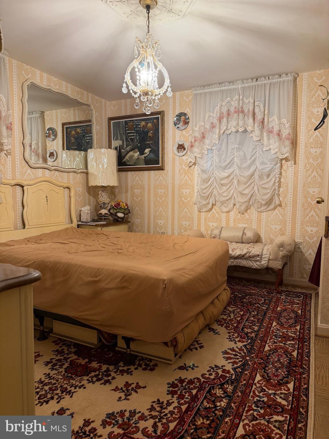 NEW CARROLLTON - Residential