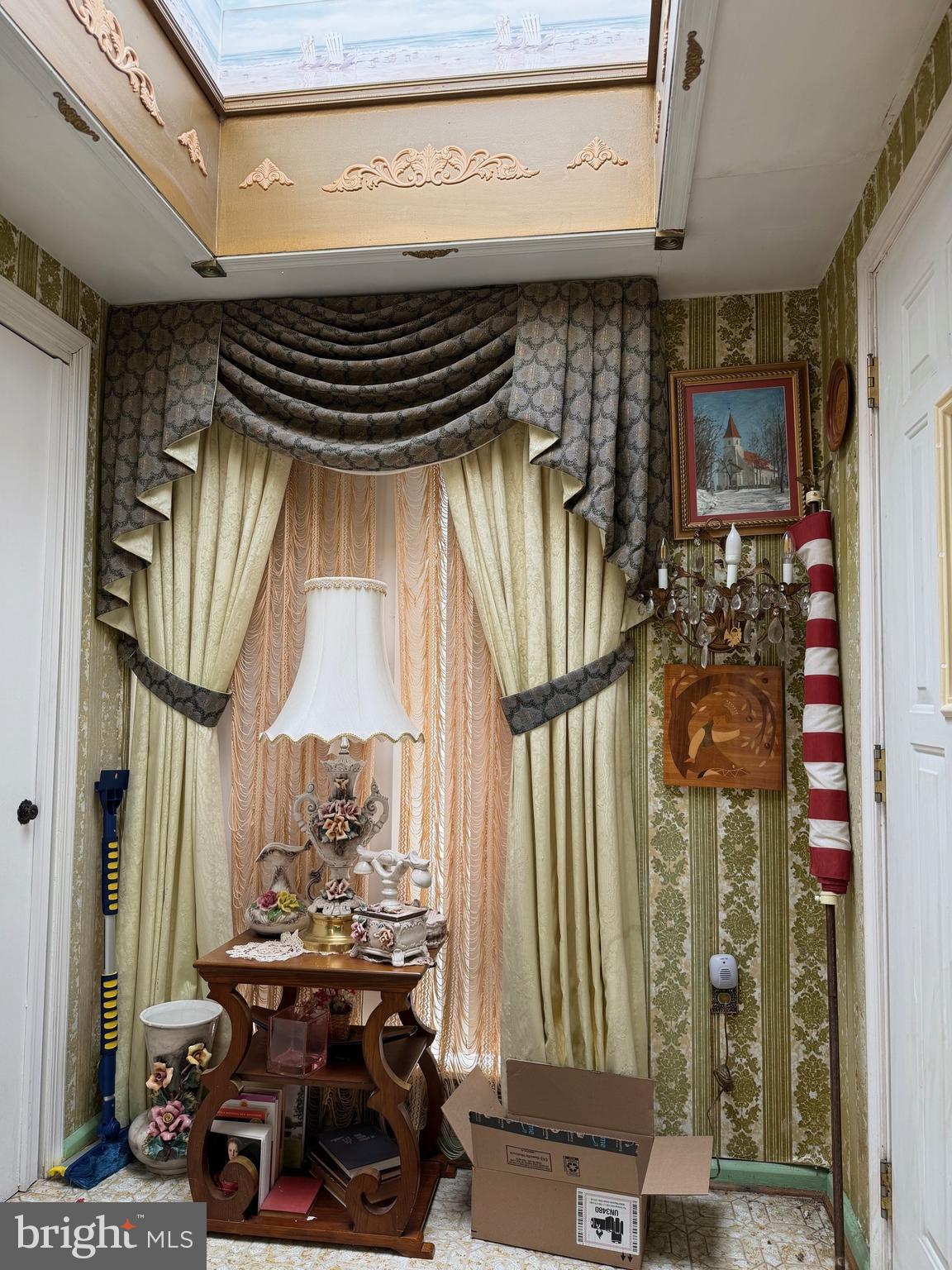 NEW CARROLLTON - Residential