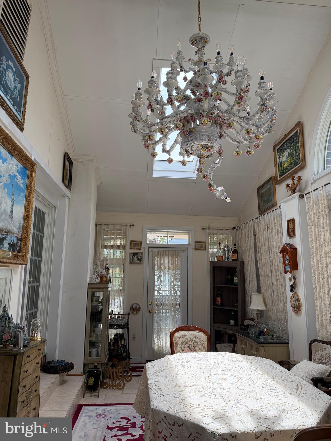 NEW CARROLLTON - Residential