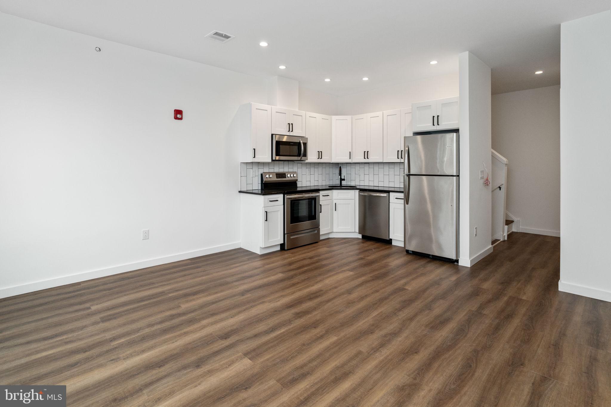 FISHTOWN - Residential Lease