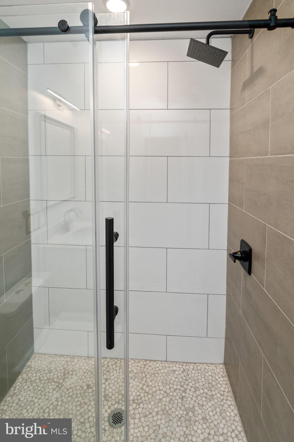 FISHTOWN - Residential Lease