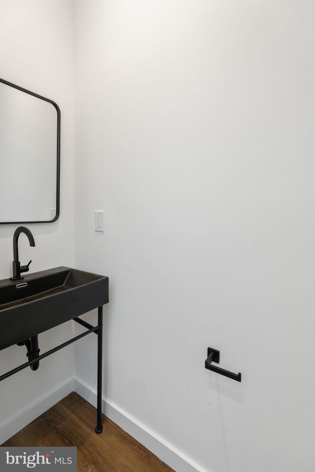 FISHTOWN - Residential Lease