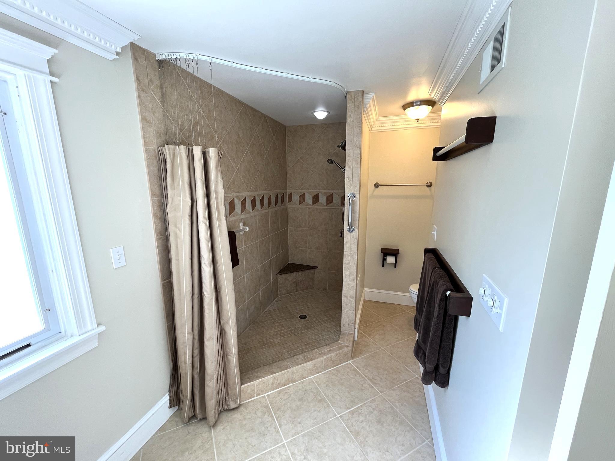 YARDLEY HUNT - Residential