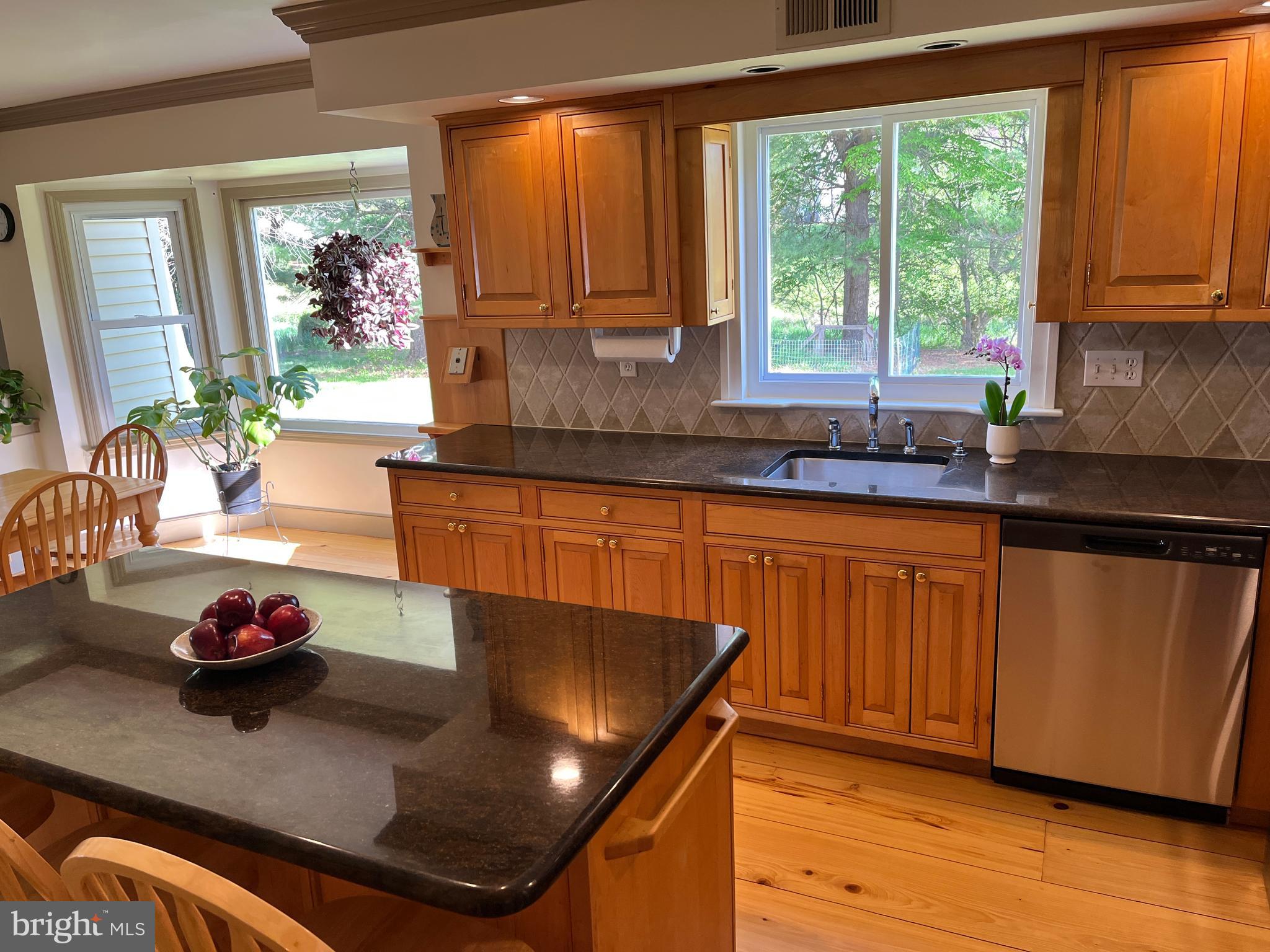 YARDLEY HUNT - Residential