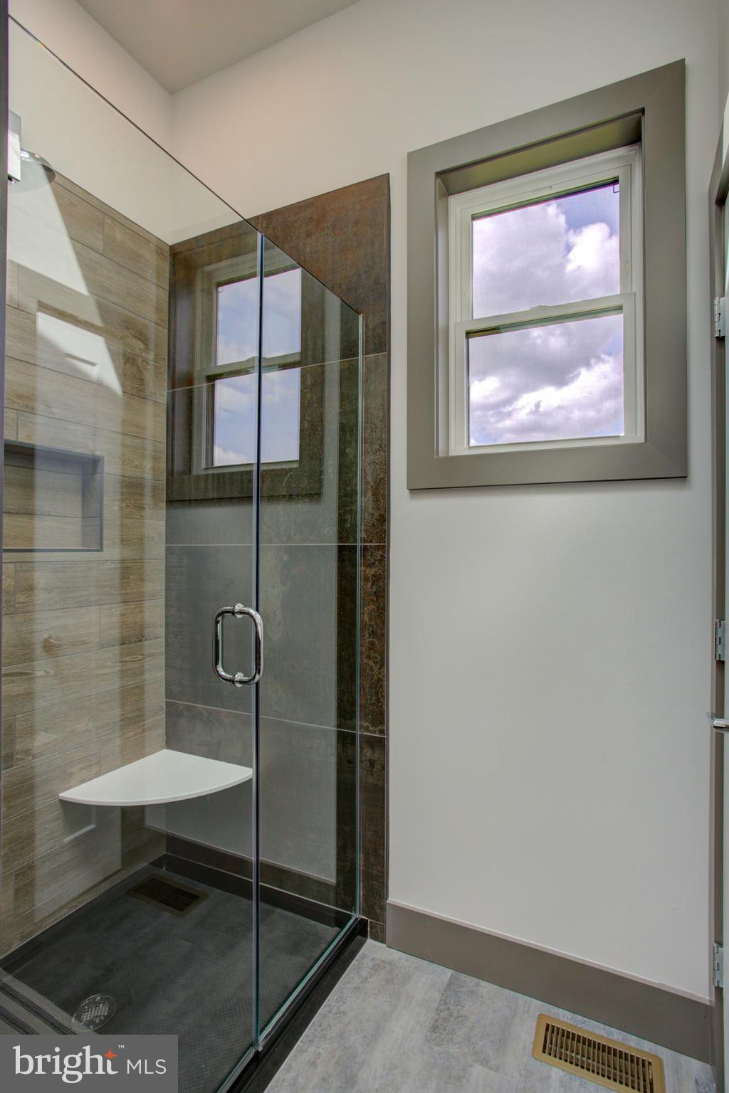 MOUNTAIN MEADOWS - Residential