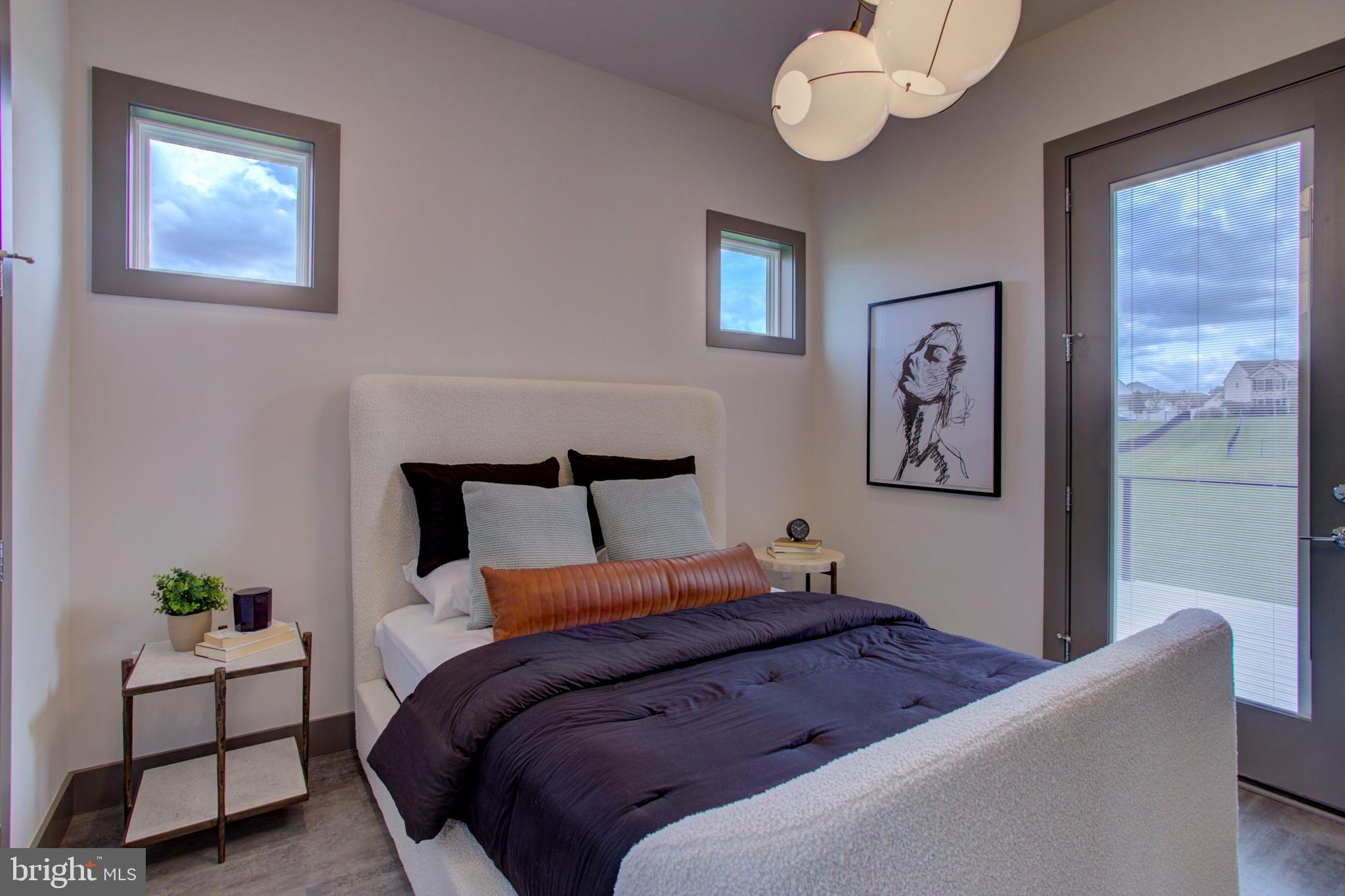 MOUNTAIN MEADOWS - Residential