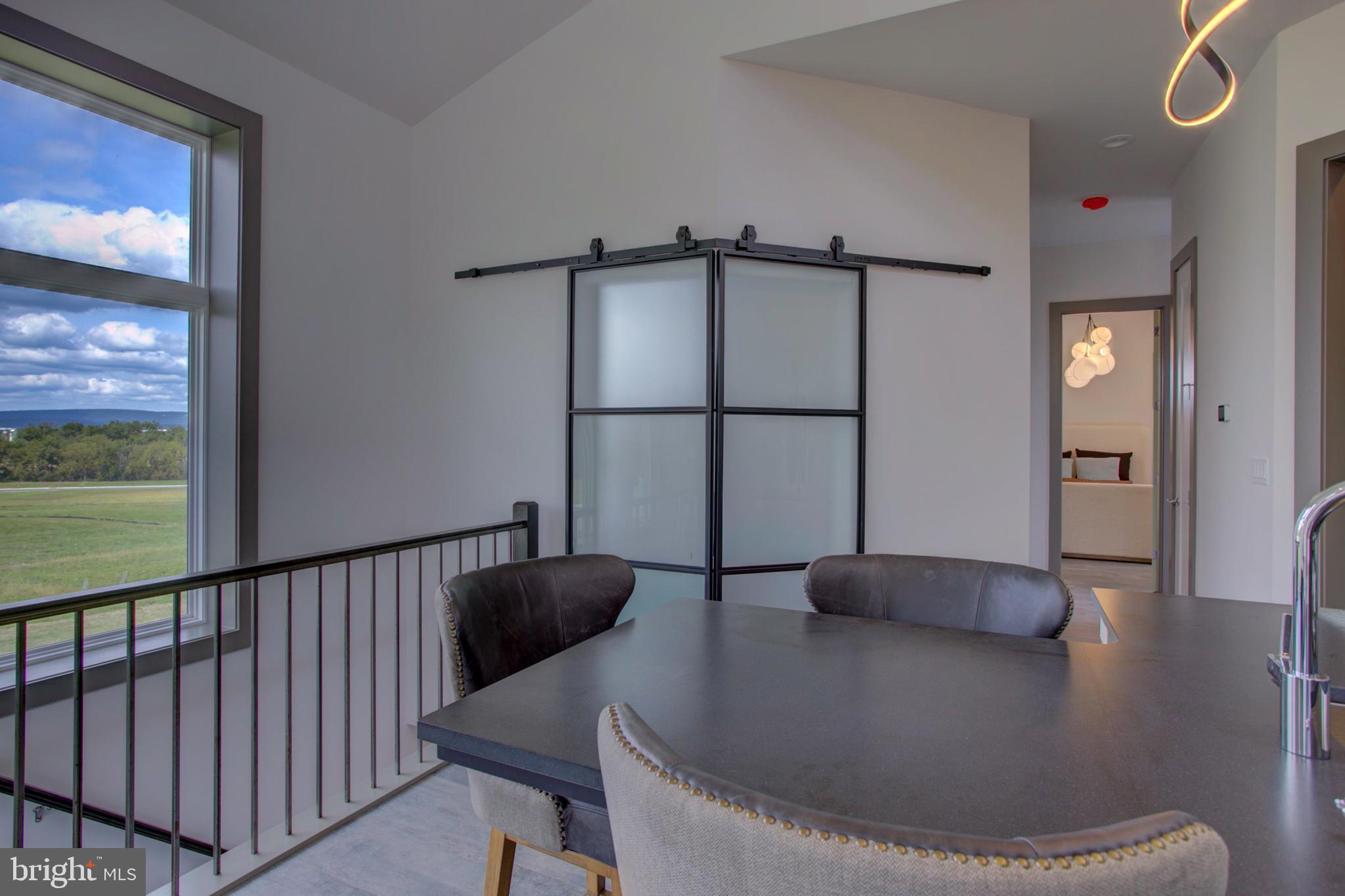 MOUNTAIN MEADOWS - Residential