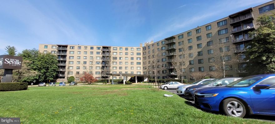 Well maintained condo. Some newer kitchen appliances and paint throughout. Newly updated kitchen floors and countertops. Resurfaced cabinets in kitchen.  Updated bathroom sink and toilet.  Conveniently located.    Move in ready. Sold as is.