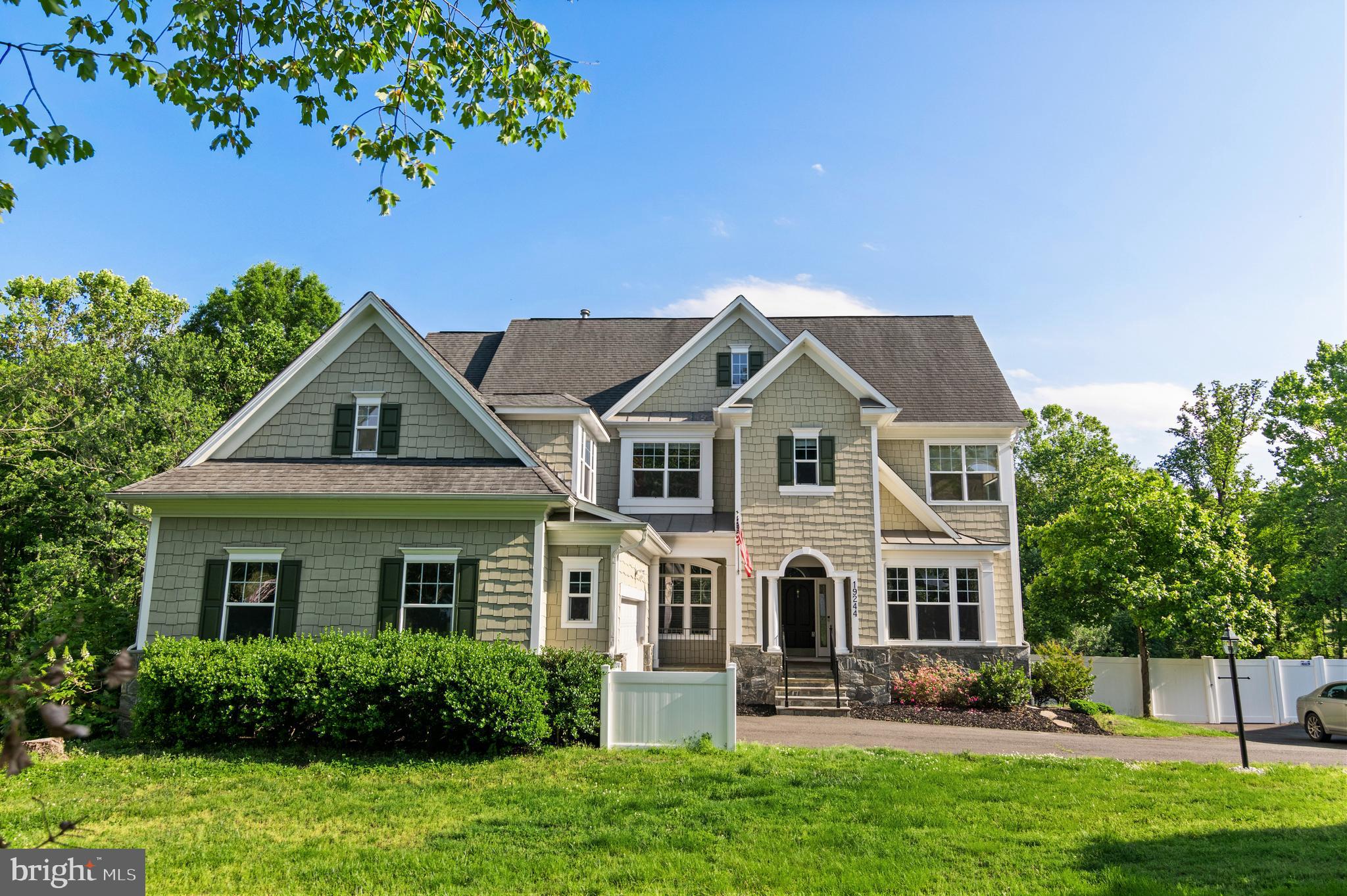 CLASSIC ACRES - Residential