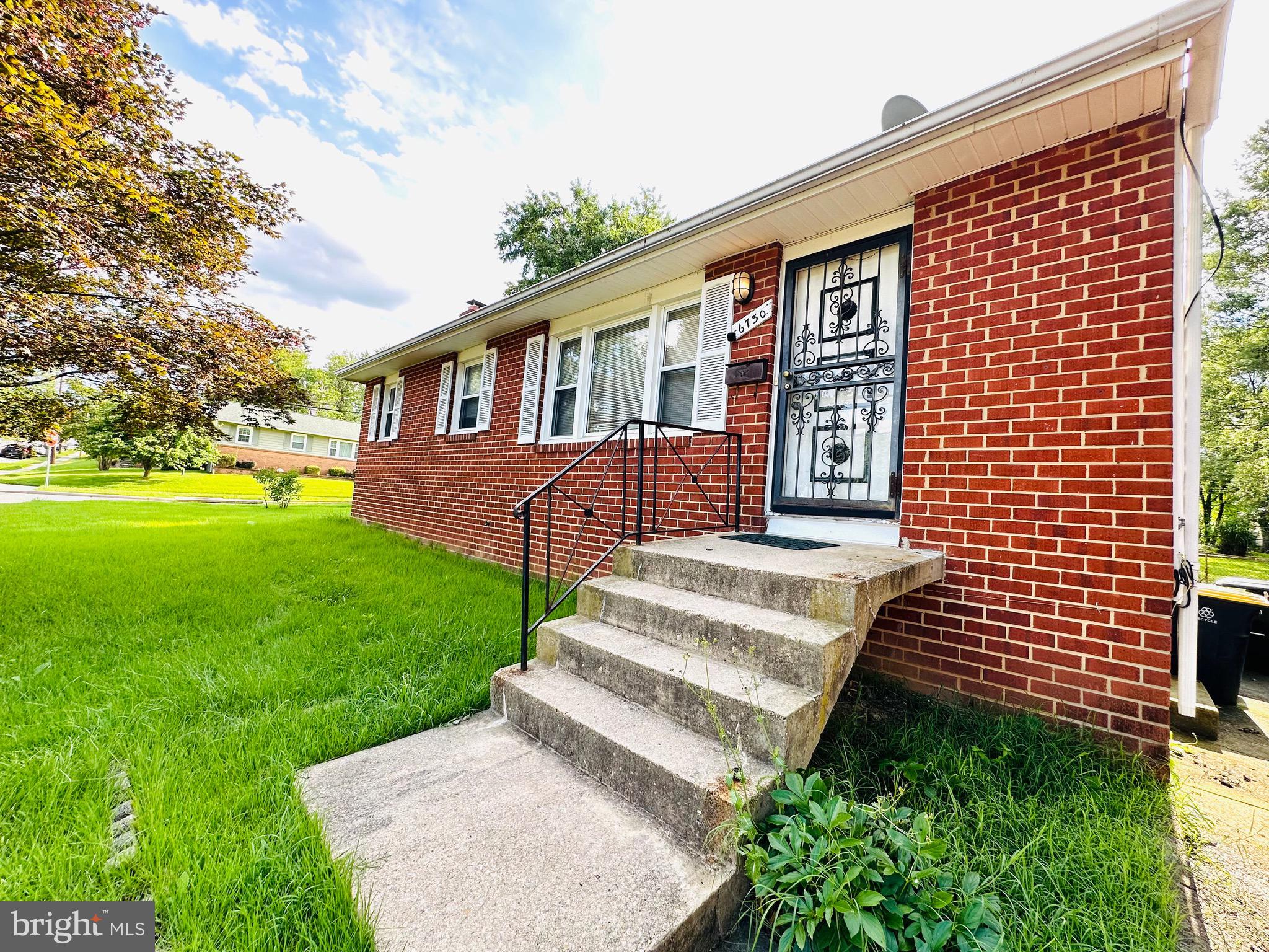 Affordable detached home with hardwood floors on the main living area. It has 3 bedrooms and 3 Full bathrooms, partially finished basement. This is a great opportunity to buy a property and personalize it to your liking. Strictly sold As Is.