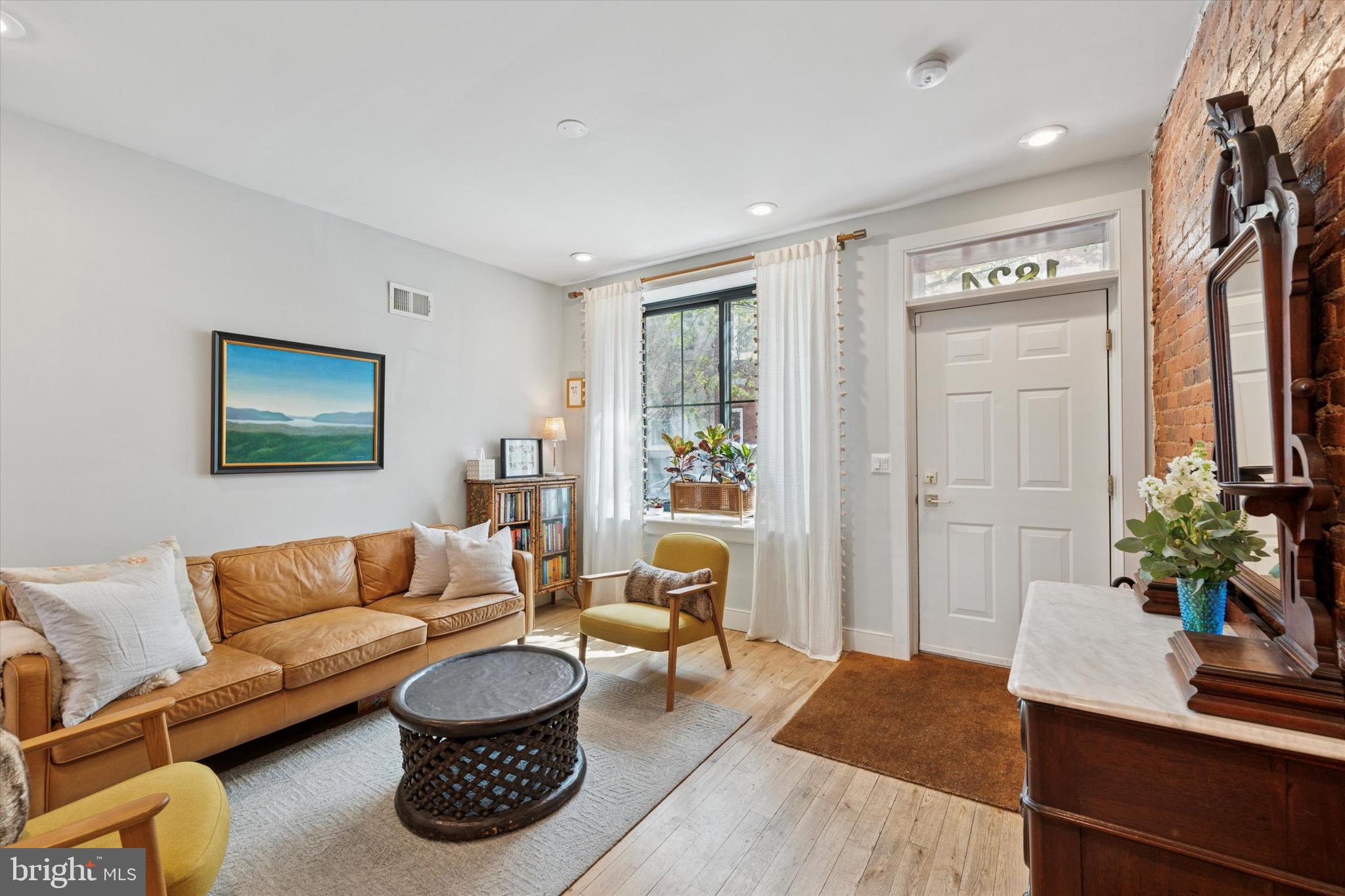 NEWBOLD - Residential