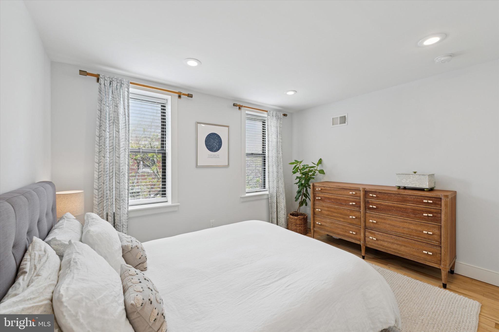 NEWBOLD - Residential