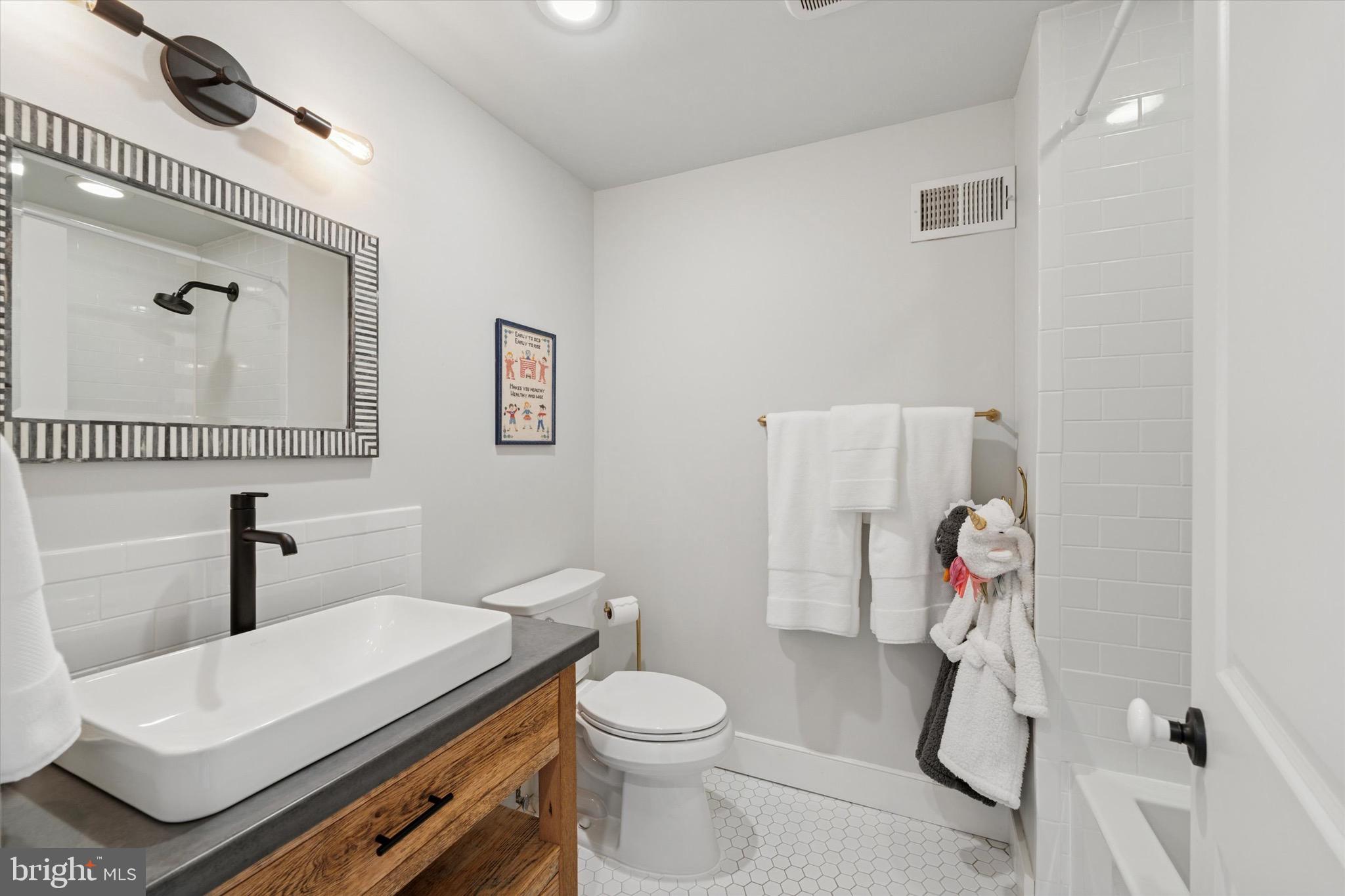 NEWBOLD - Residential