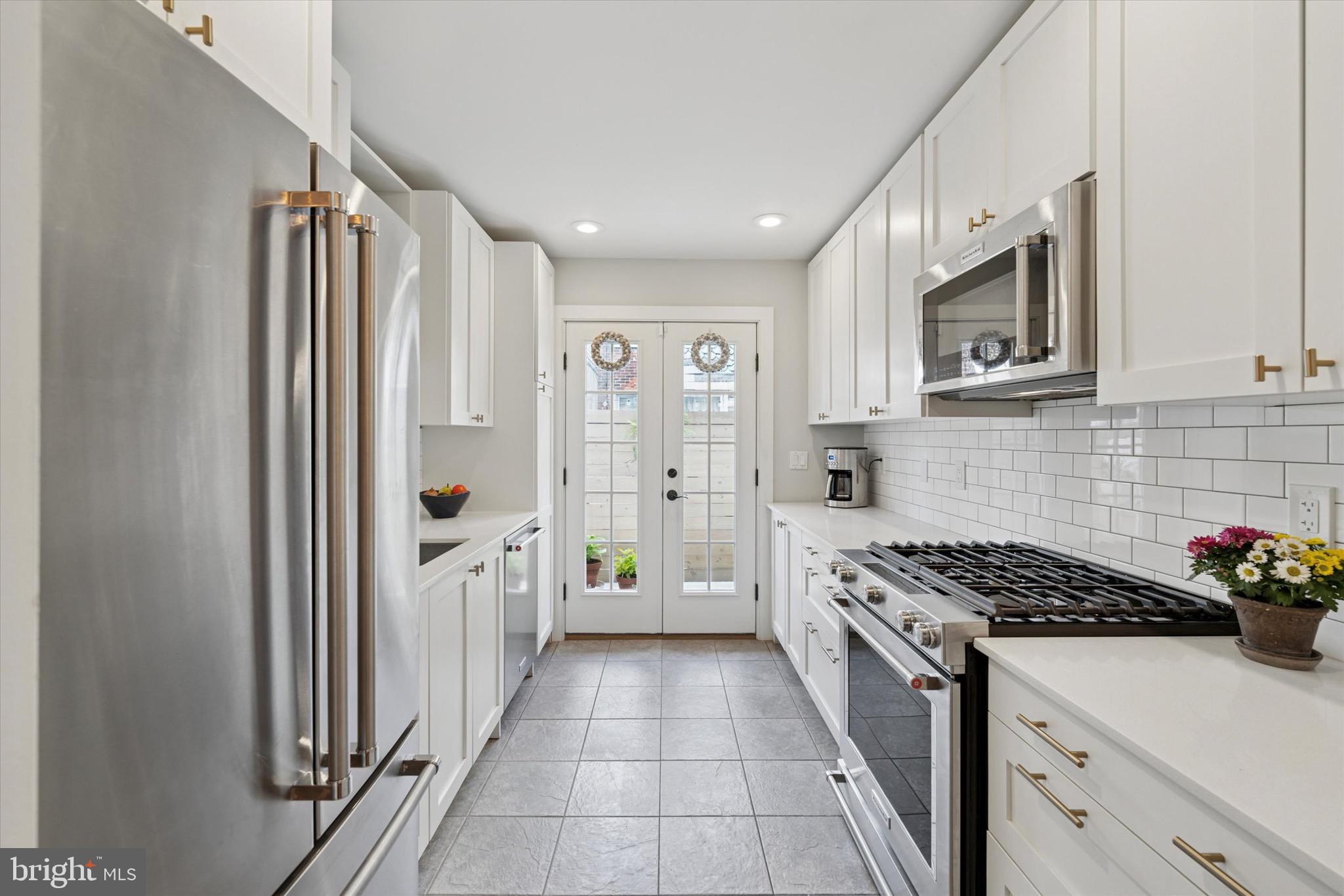 NEWBOLD - Residential