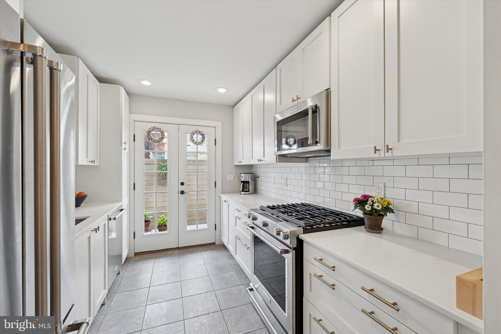 NEWBOLD - Residential