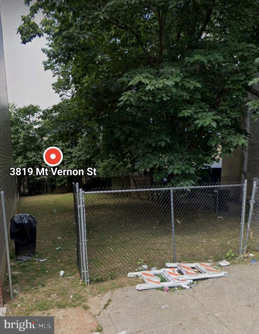 Vacant building lot being sold cash as is. 10% deposit and proof of funds required. Buyer responsible for city resale certificate. Seller requests that buyer use Seller's title company for title insurance and settlement.  Drive by to show.