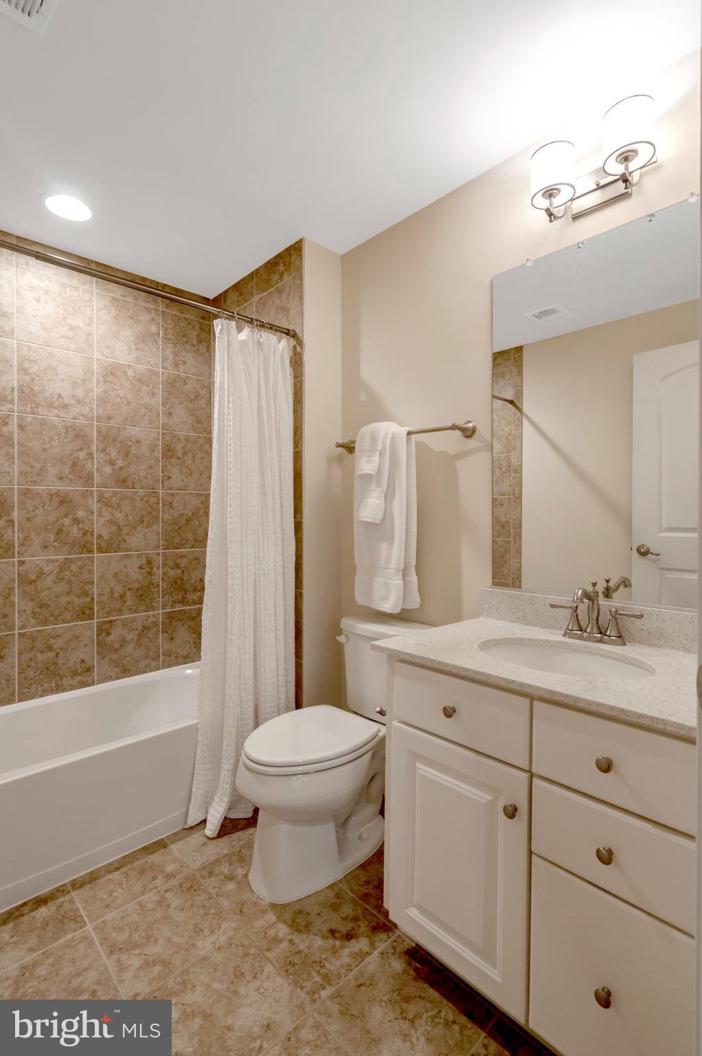 WENTWORTH GREEN - Residential