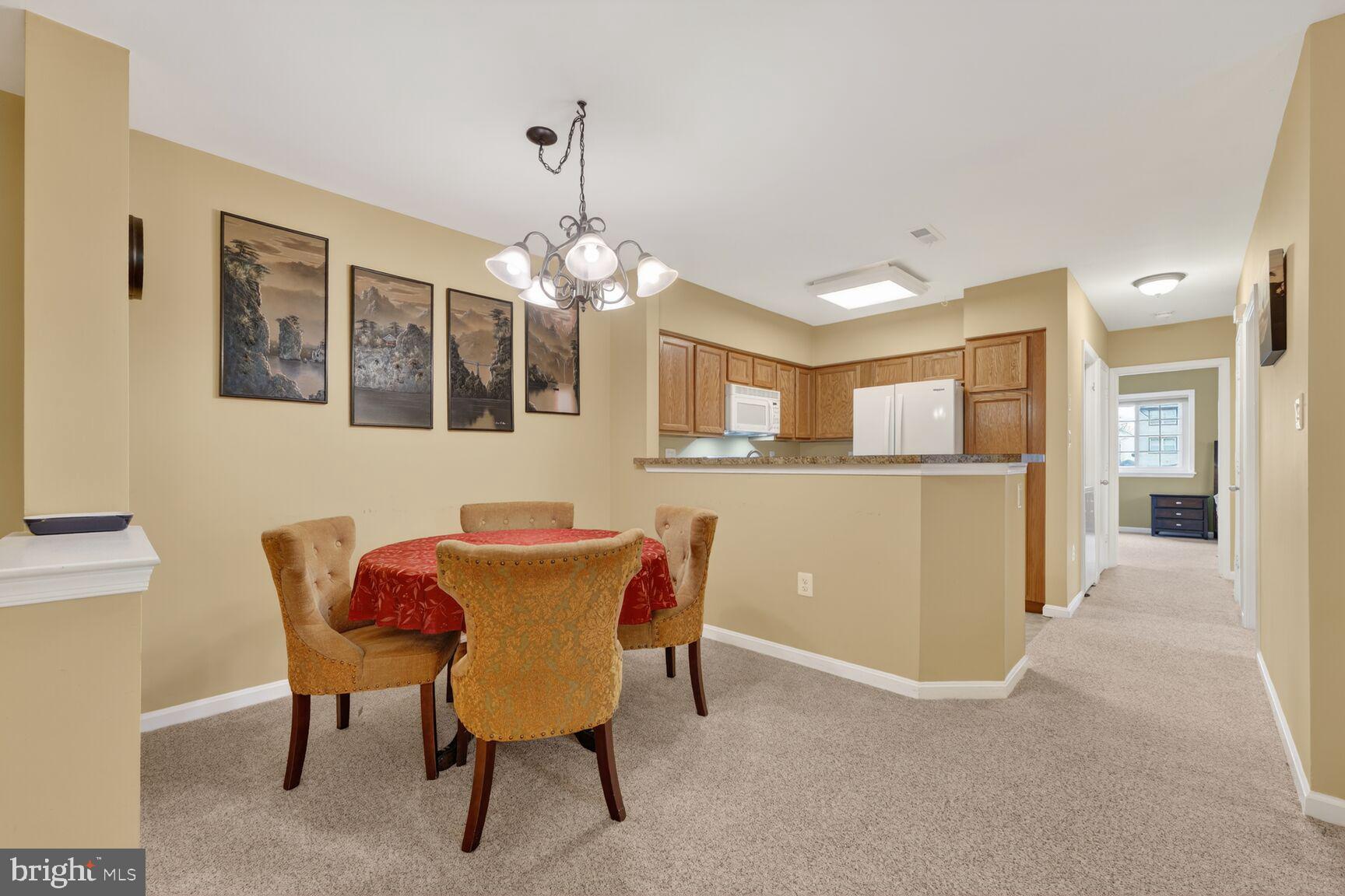 SURREY AT MANCHESTER LAKES - Residential