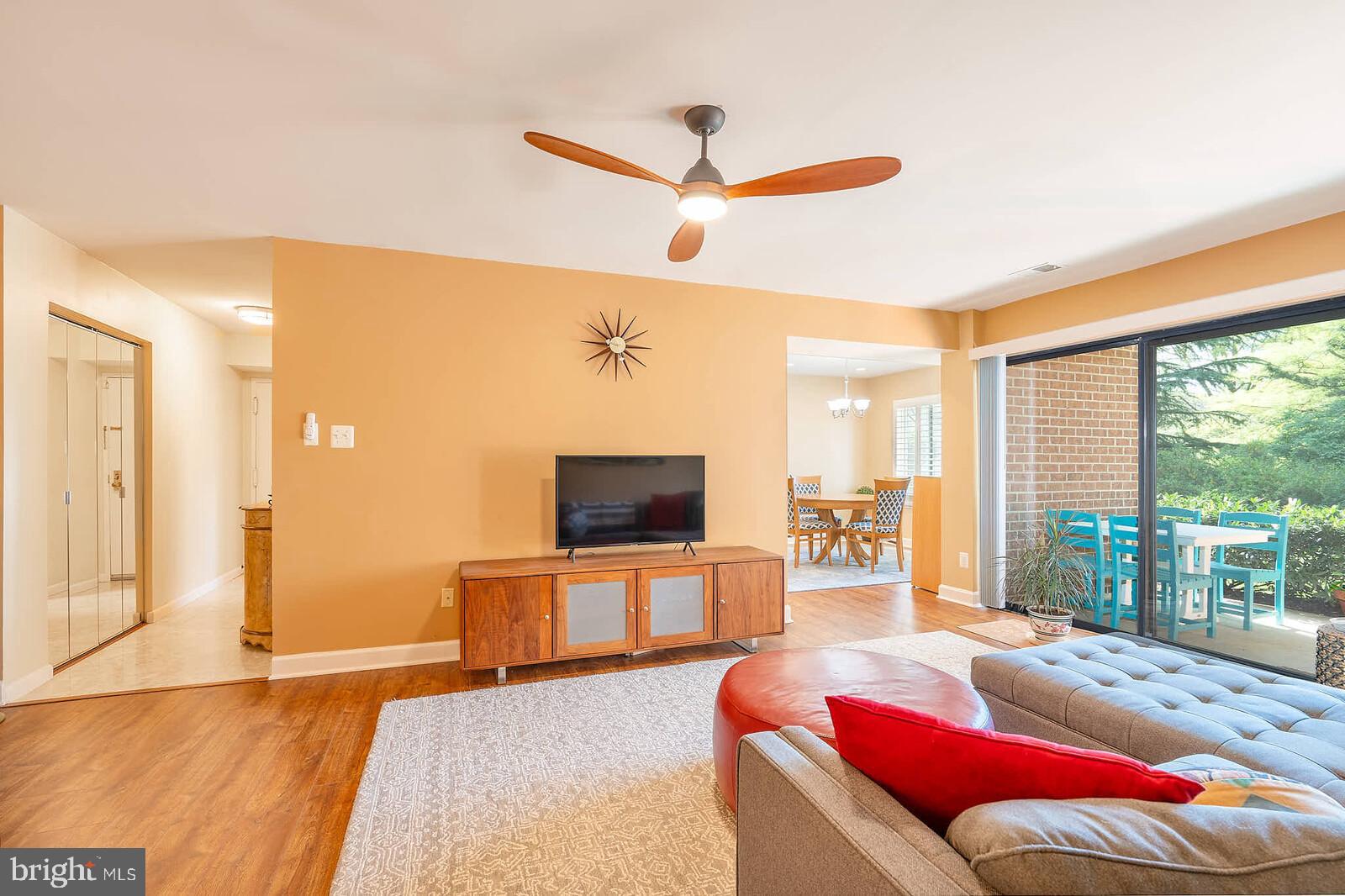 GEORGETOWN VILLAGE - Residential