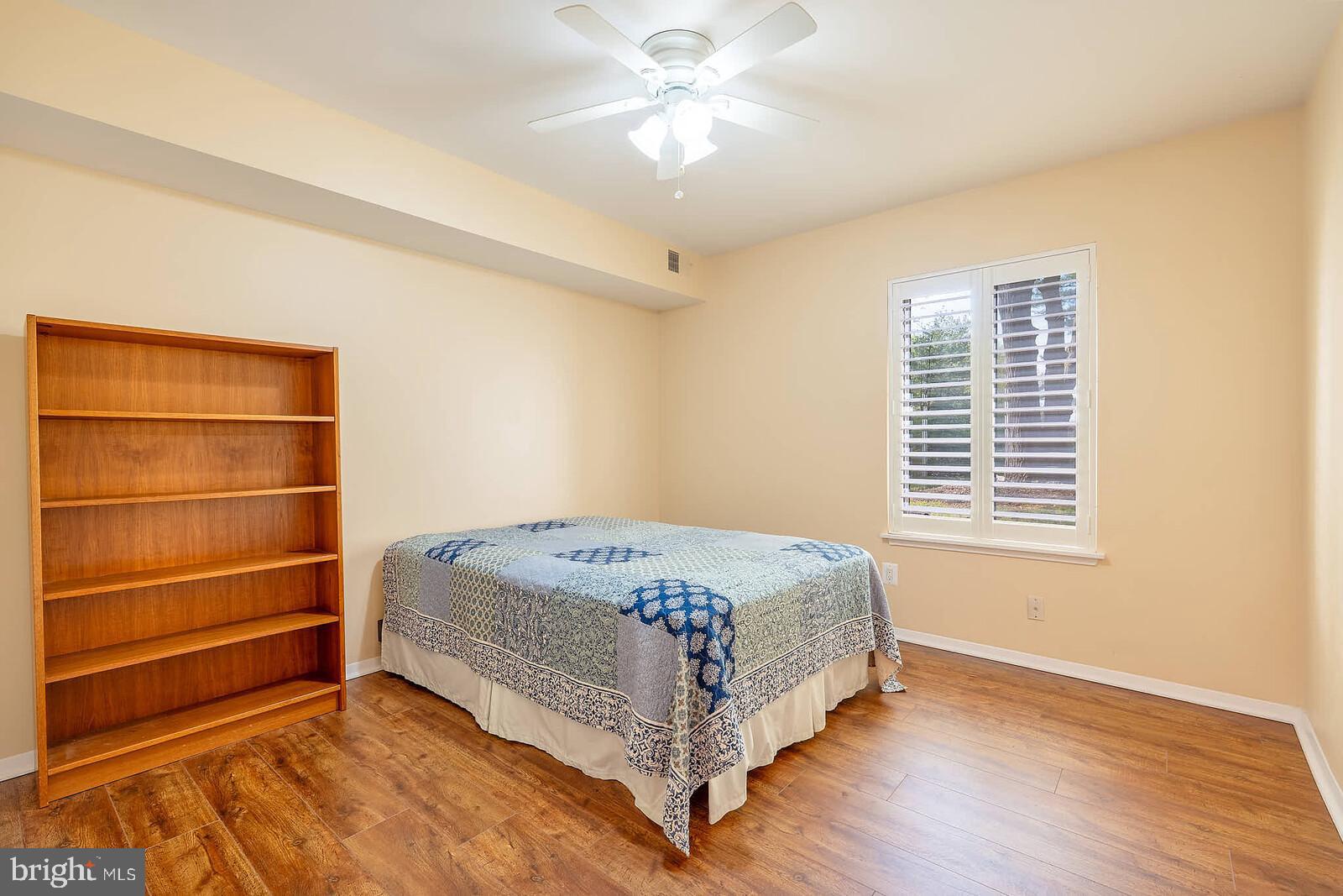 GEORGETOWN VILLAGE - Residential