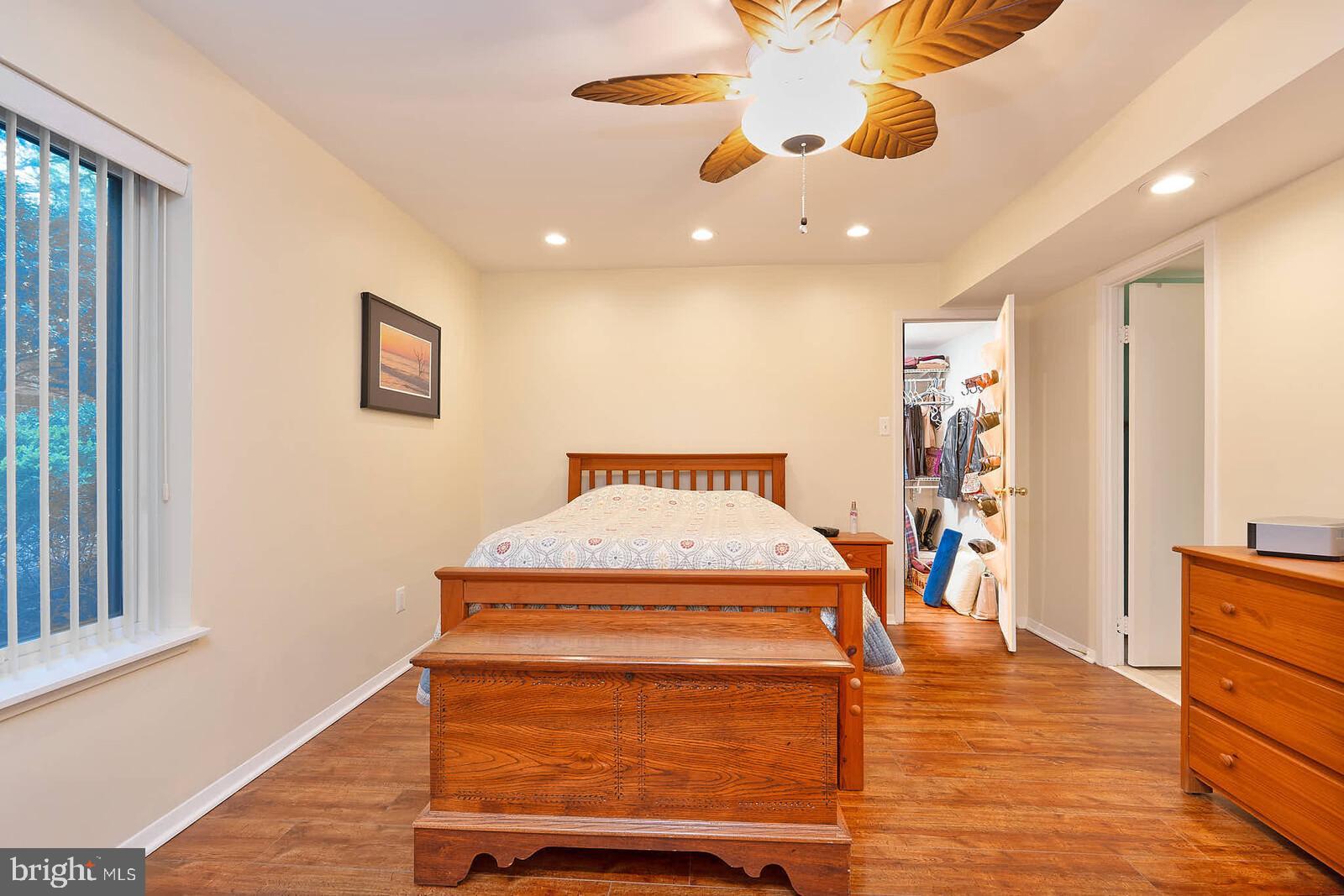 GEORGETOWN VILLAGE - Residential